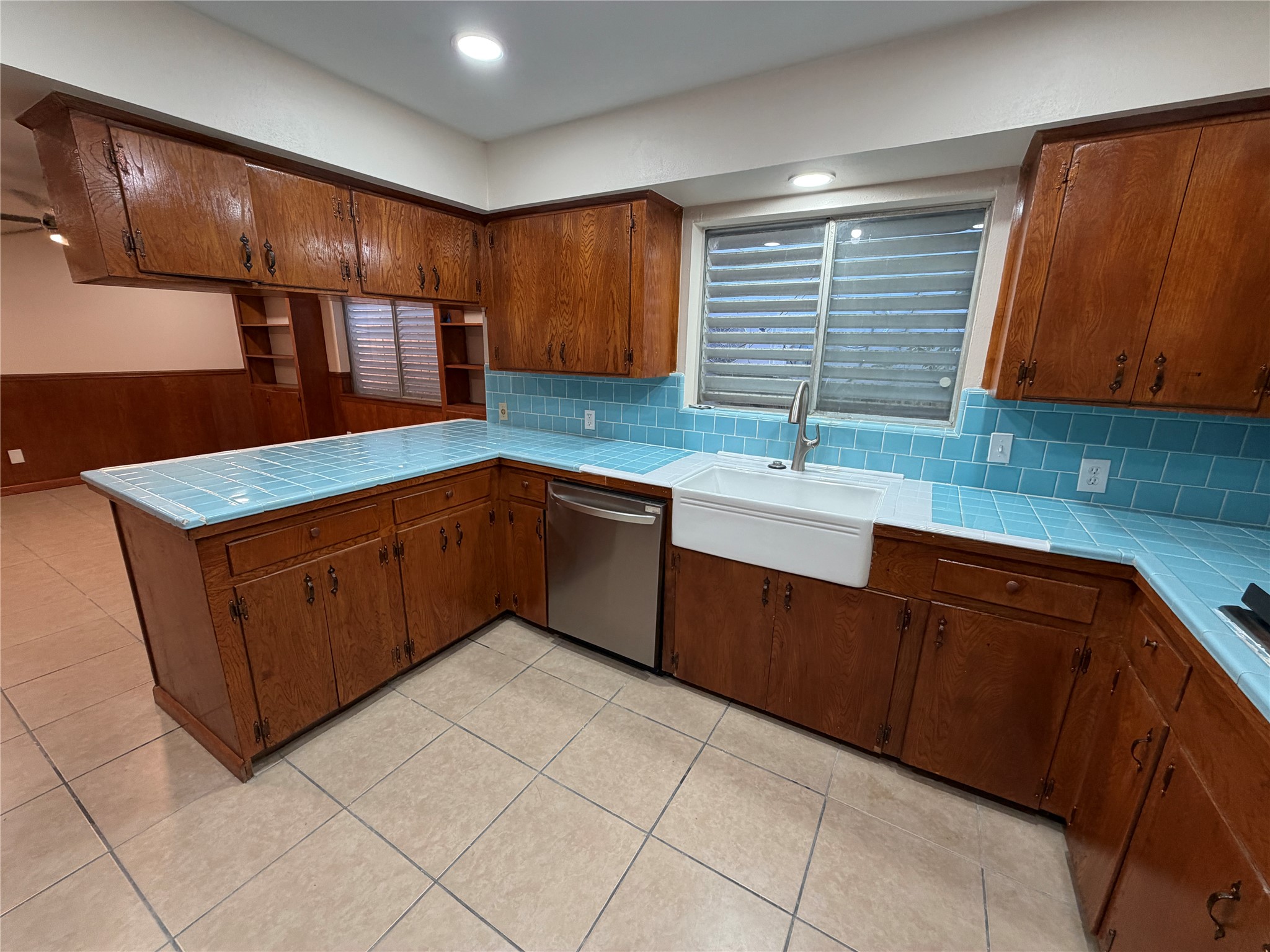 2015 51st Street Property Photo 10