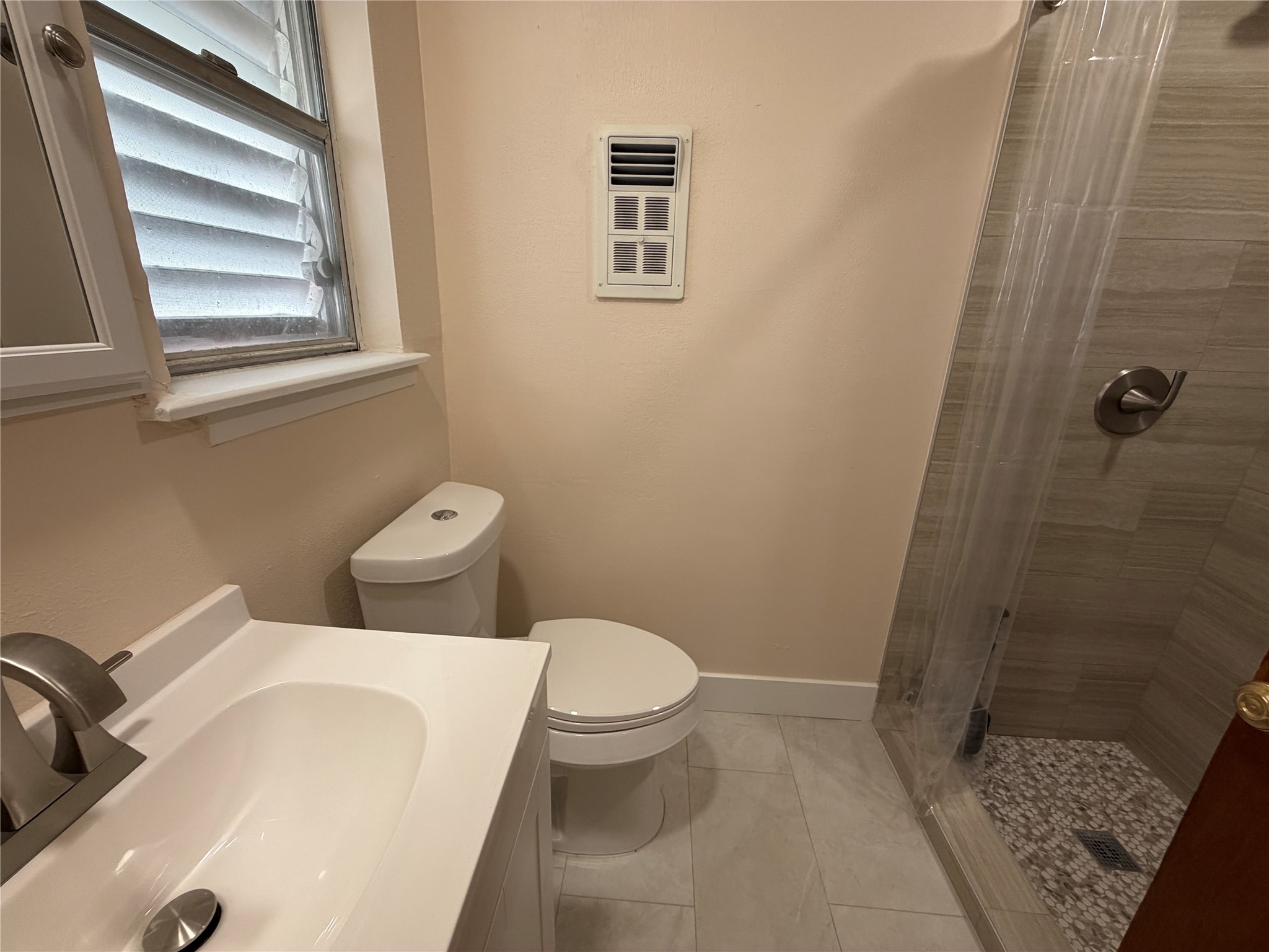 2015 51st Street Property Photo 14