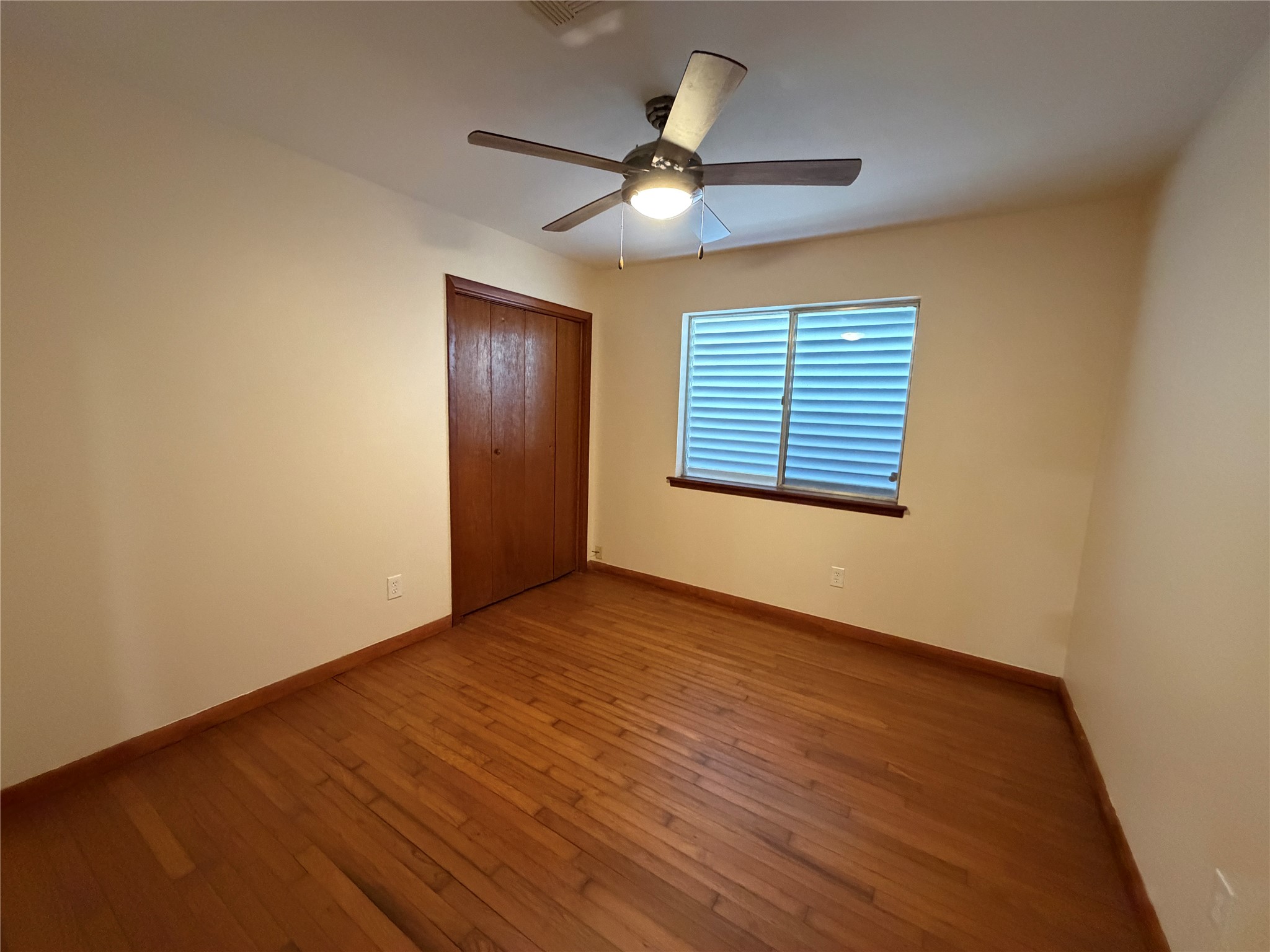 2015 51st Street Property Photo 17