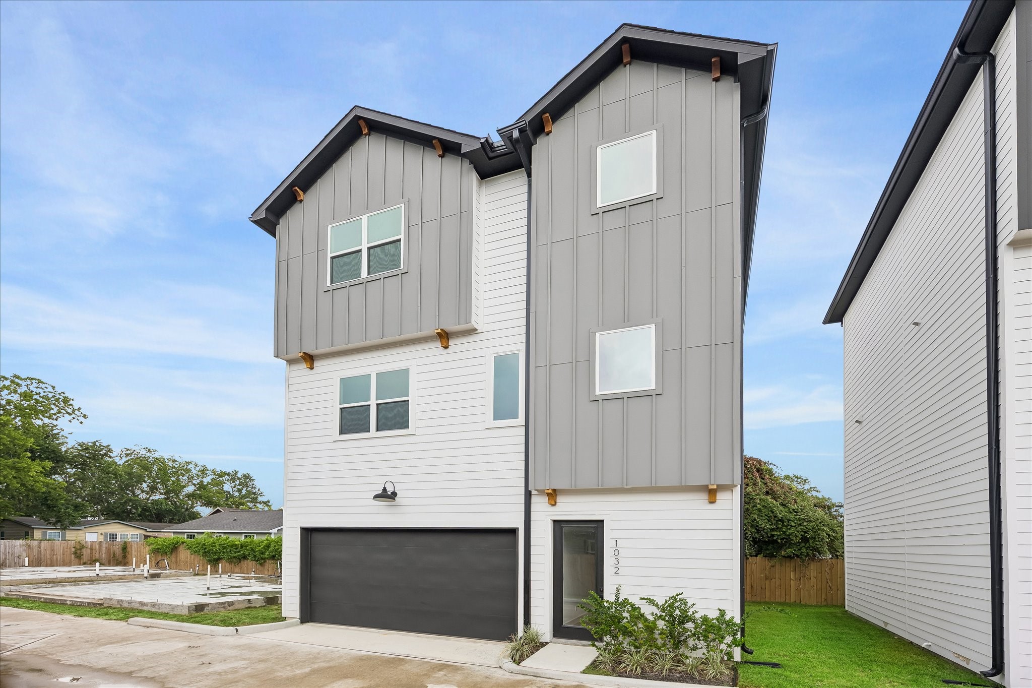 1032 Marcolin Street Property Photo