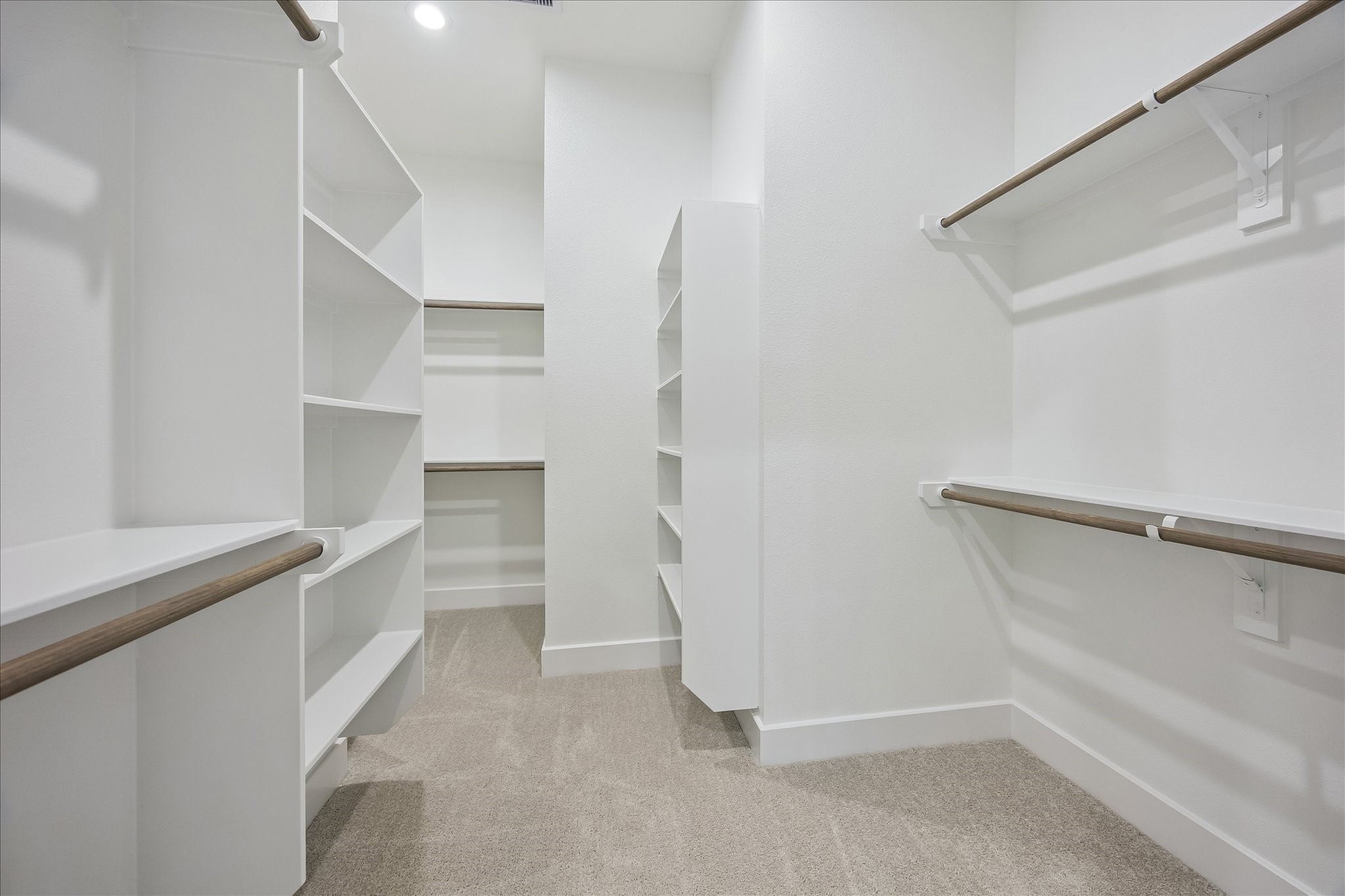 1032 Marcolin Street Property Photo 17