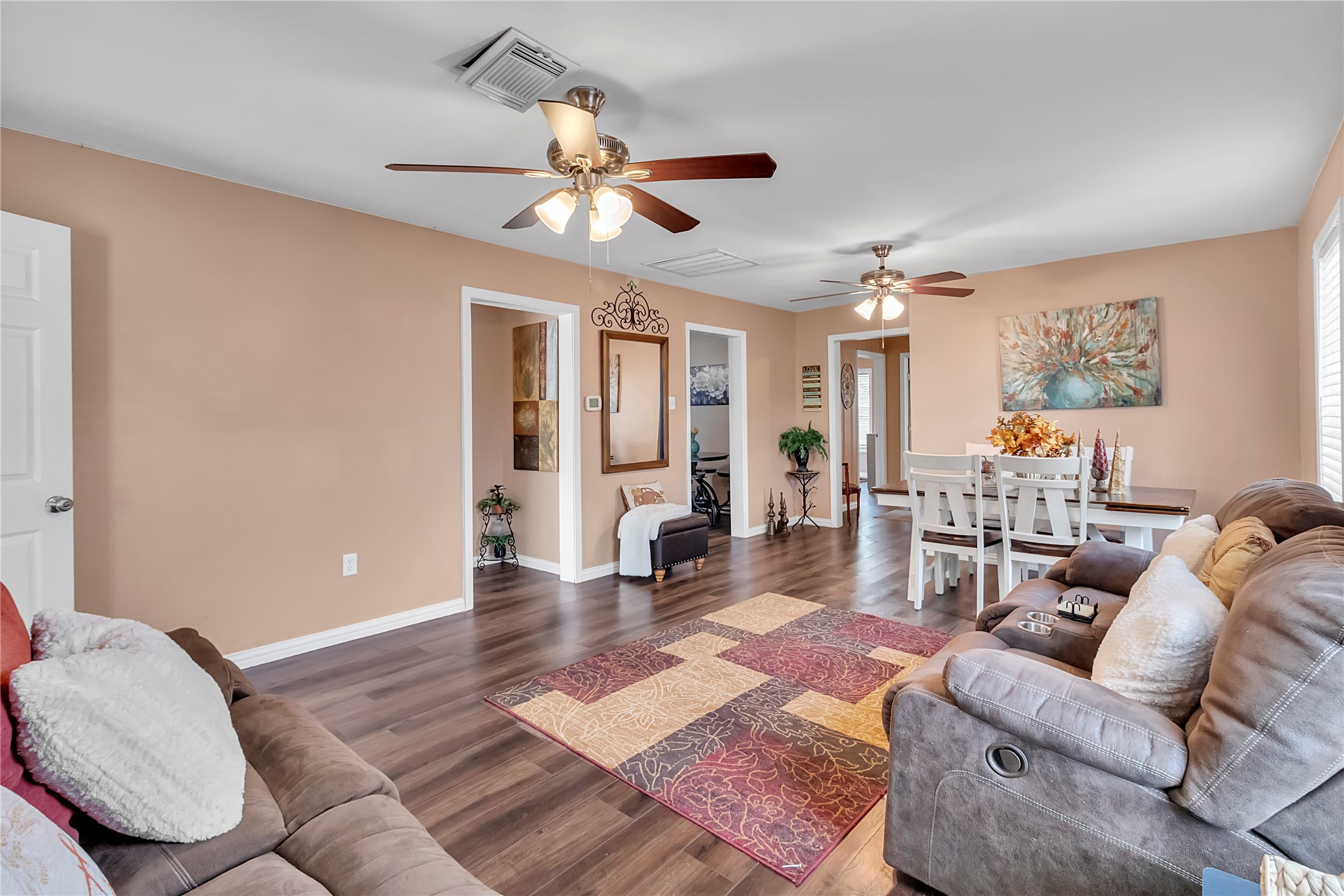 1307 11th Street Property Photo 1