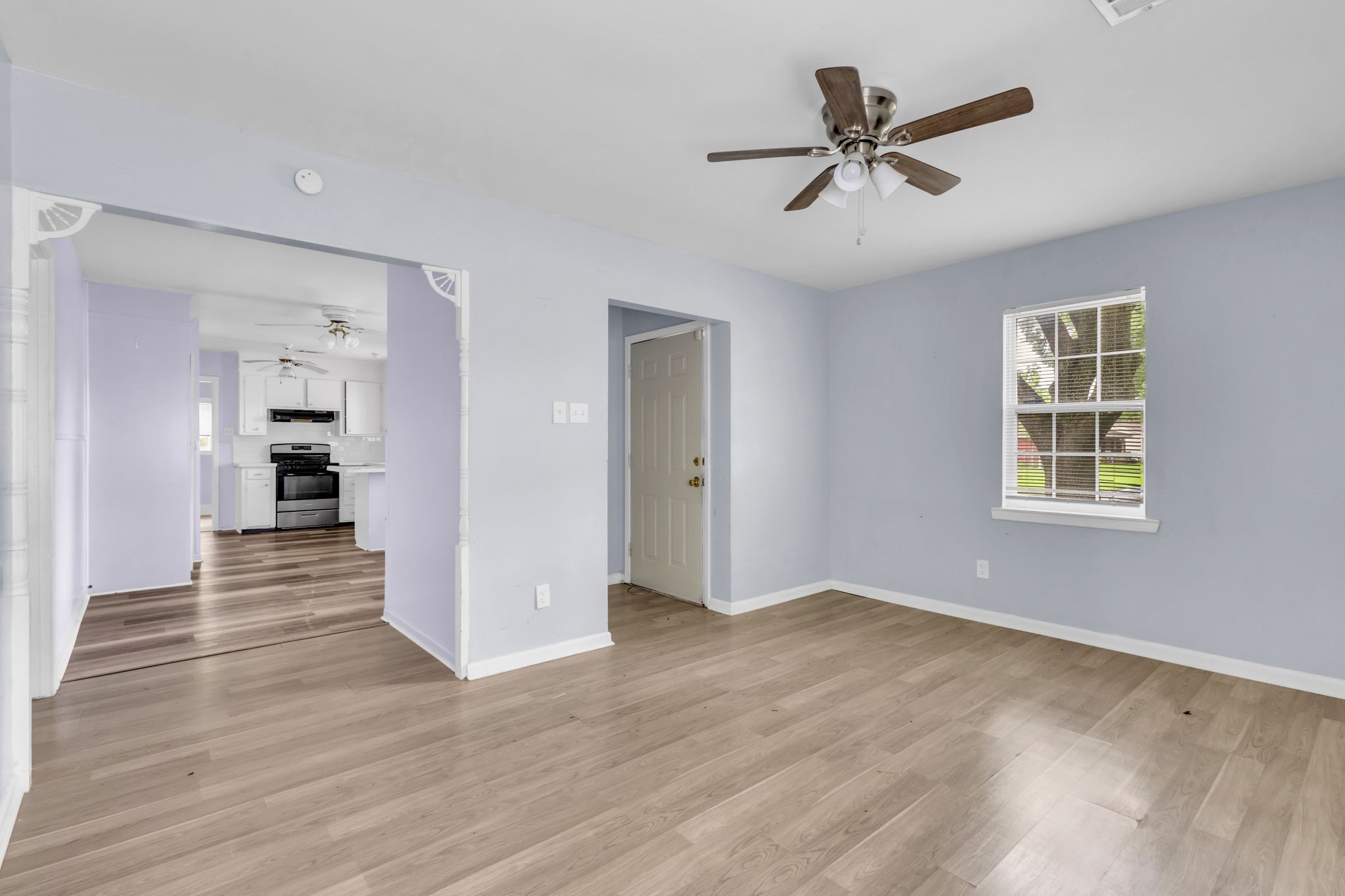 8745 Kimberly Drive Property Photo 5