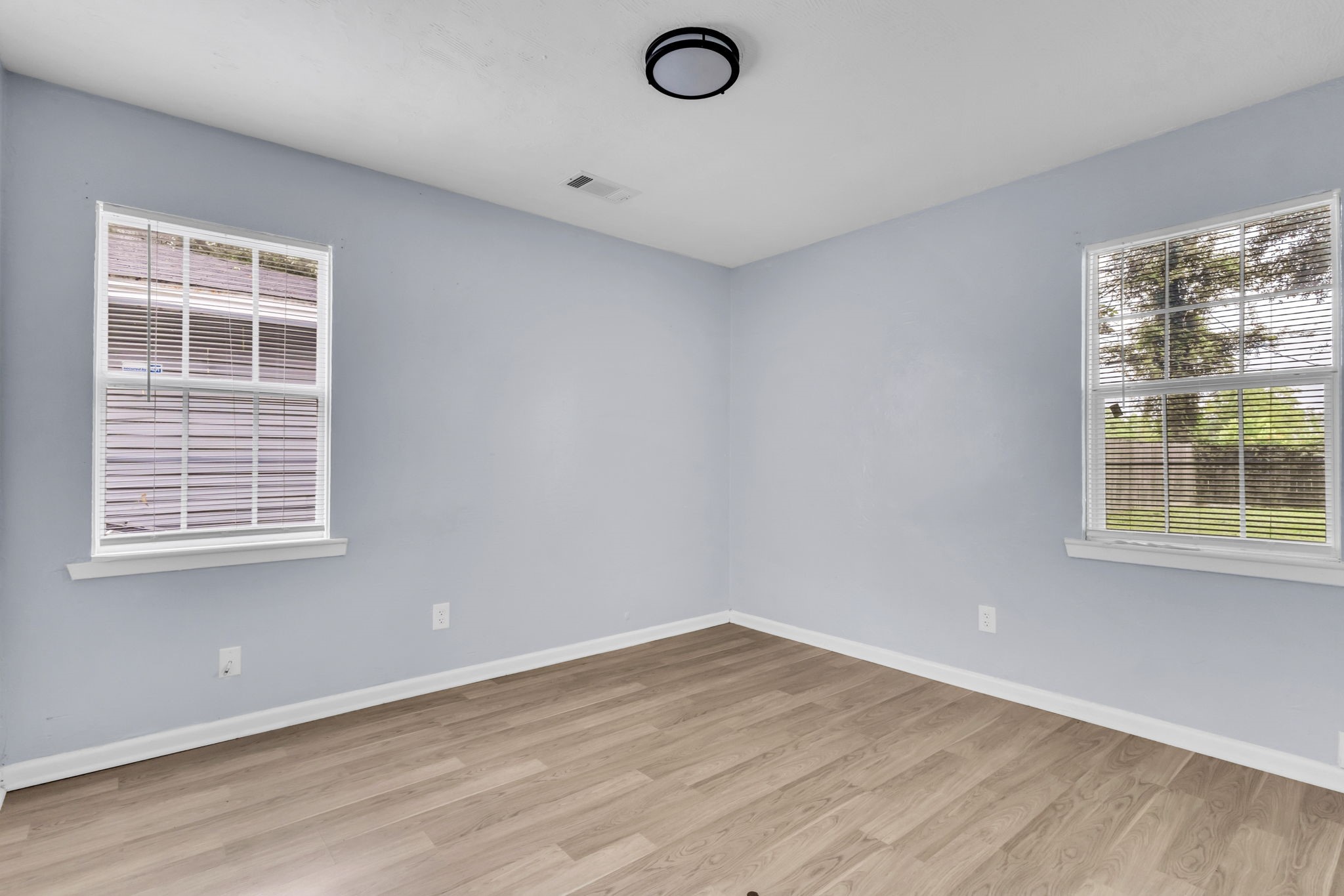 8745 Kimberly Drive Property Photo 13