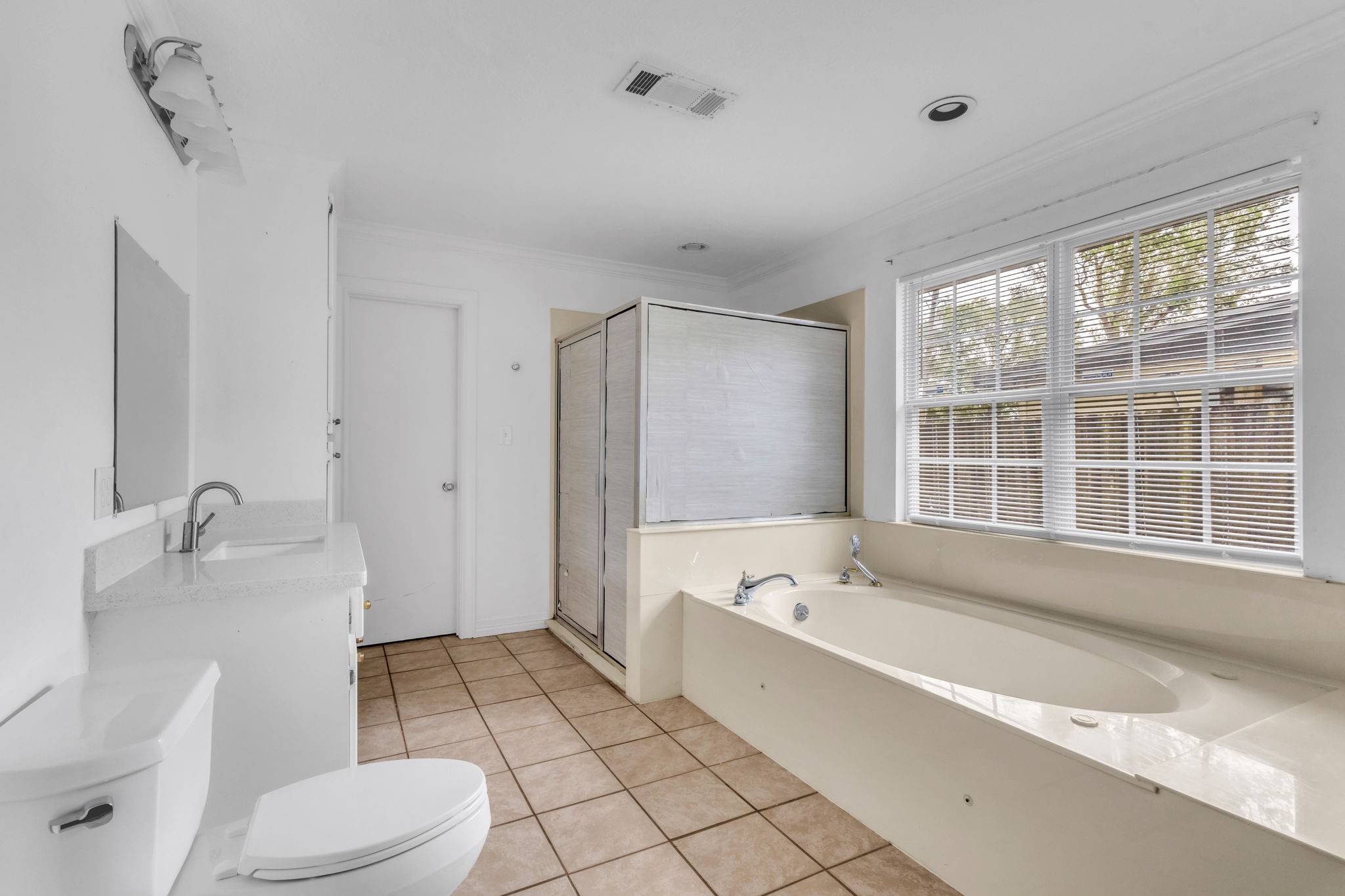 8745 Kimberly Drive Property Photo 17