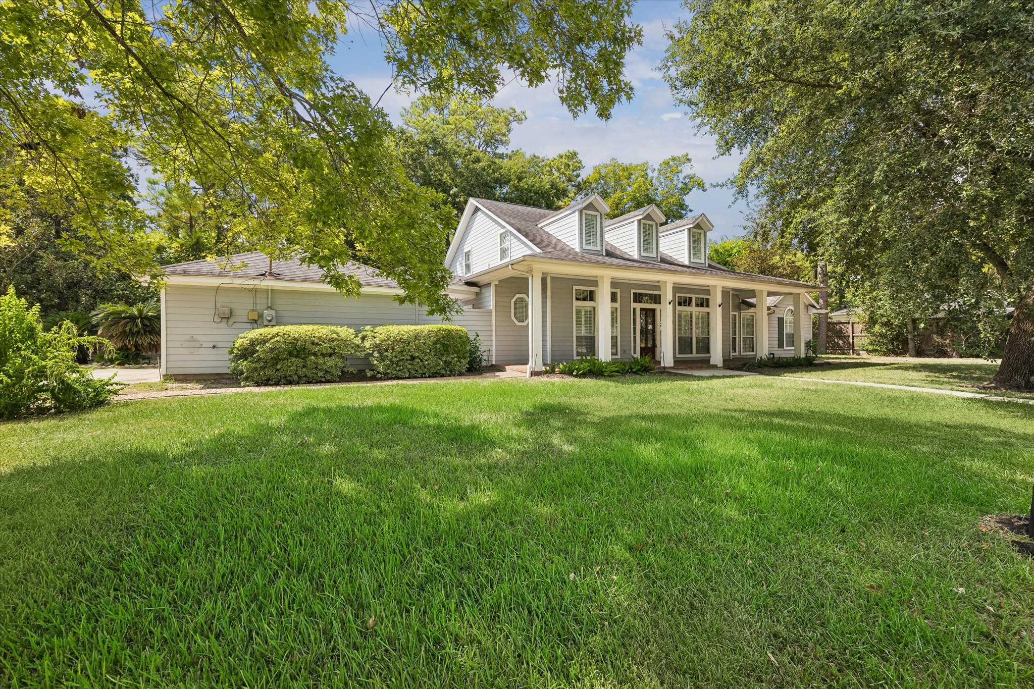 1203 Bingle Road Property Photo 2