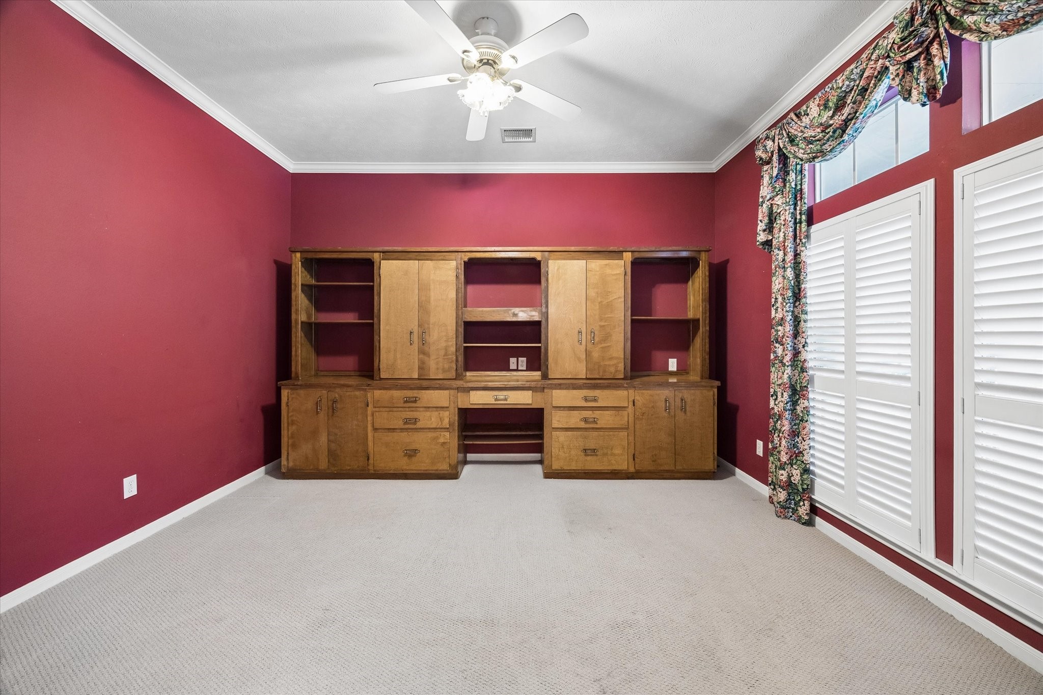 1203 Bingle Road Property Photo 5