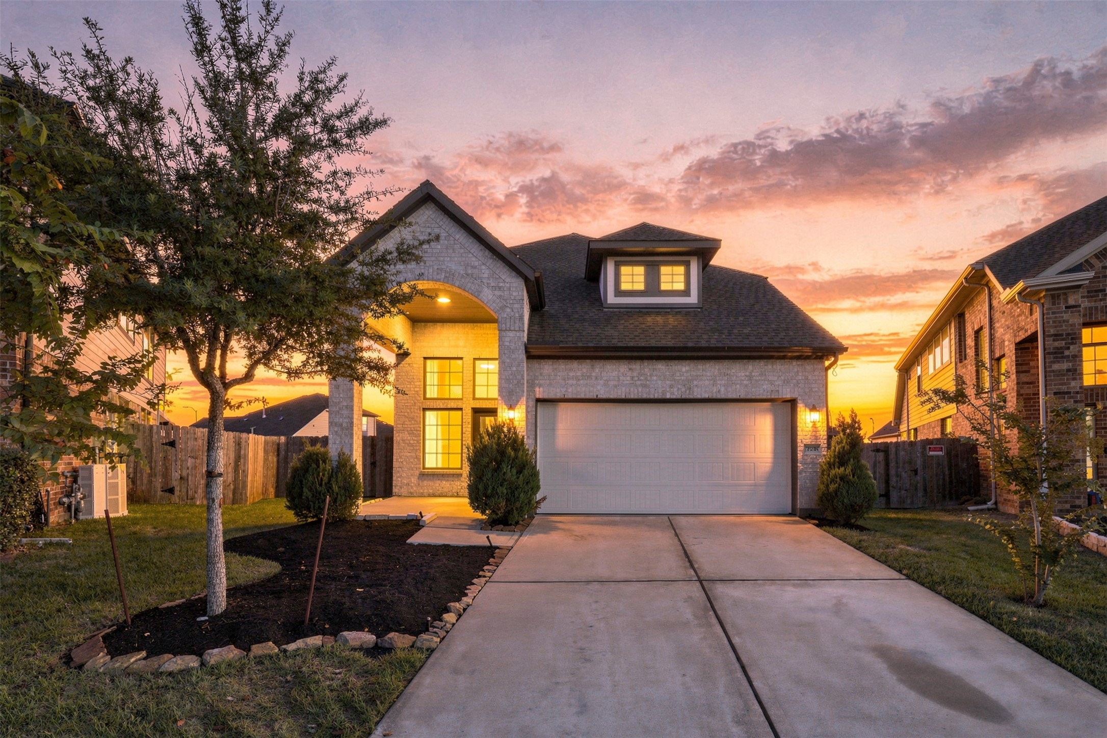 31218 Harmony Falls Court Property Photo 1