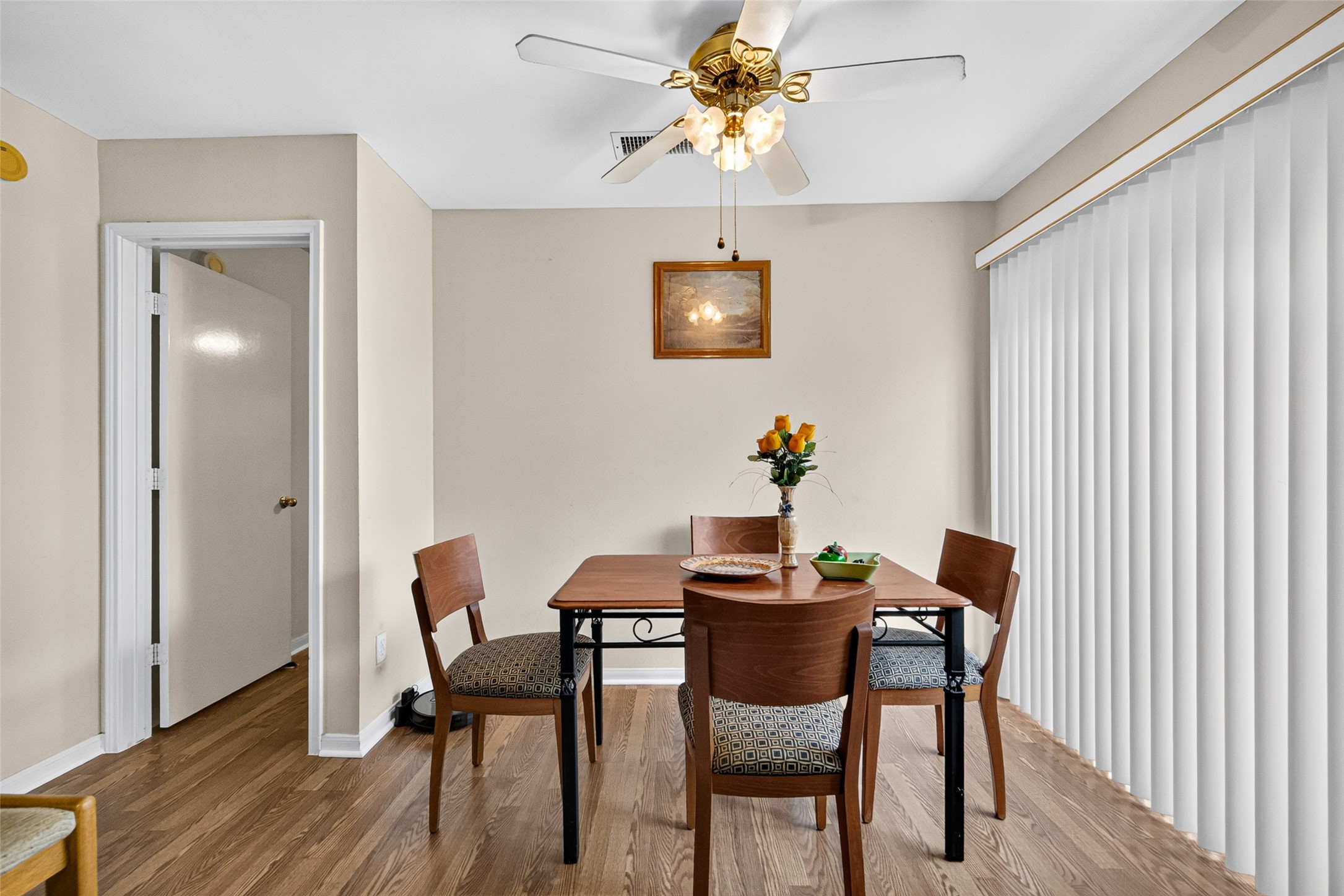 11719 Fossil Rock Lane Property Photo 3