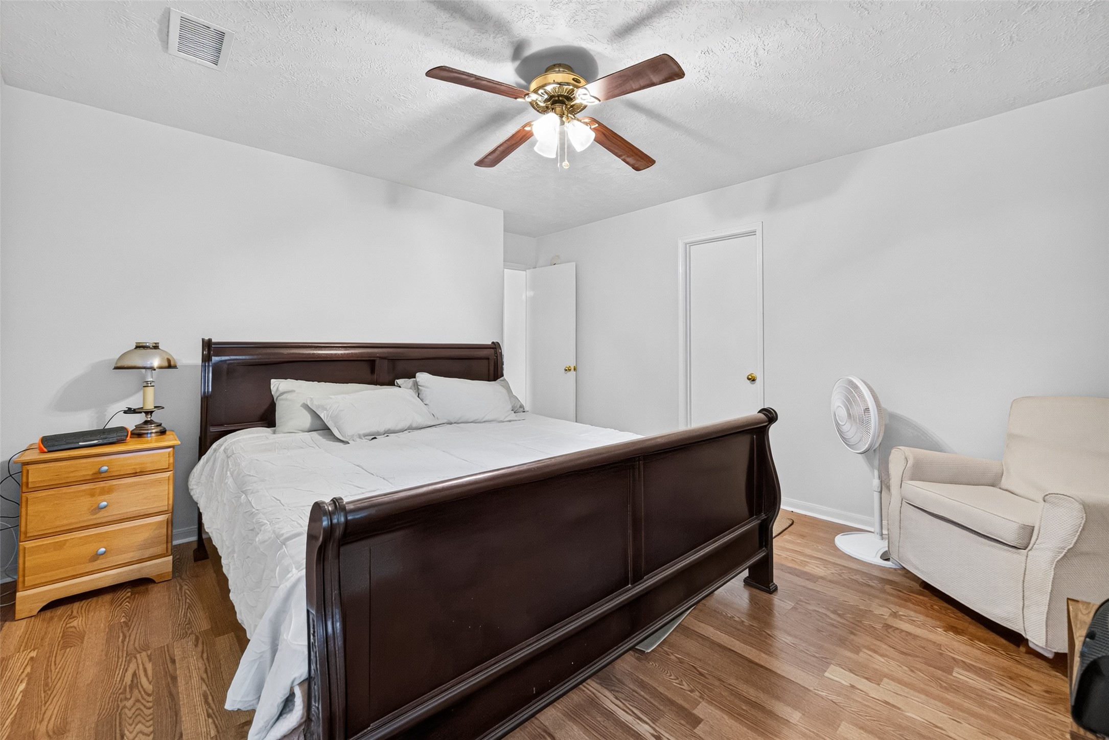 11719 Fossil Rock Lane Property Photo 12
