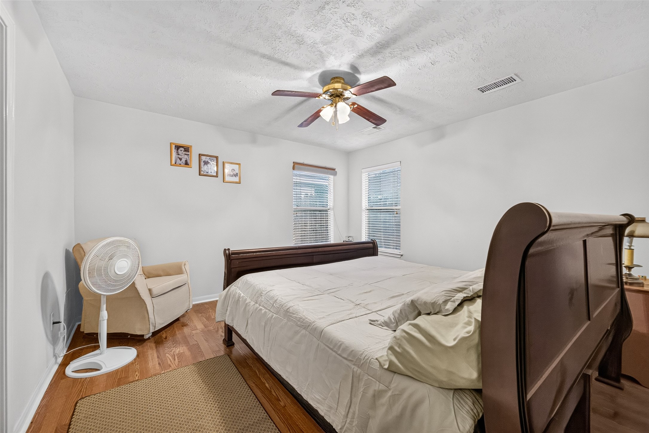 11719 Fossil Rock Lane Property Photo 13