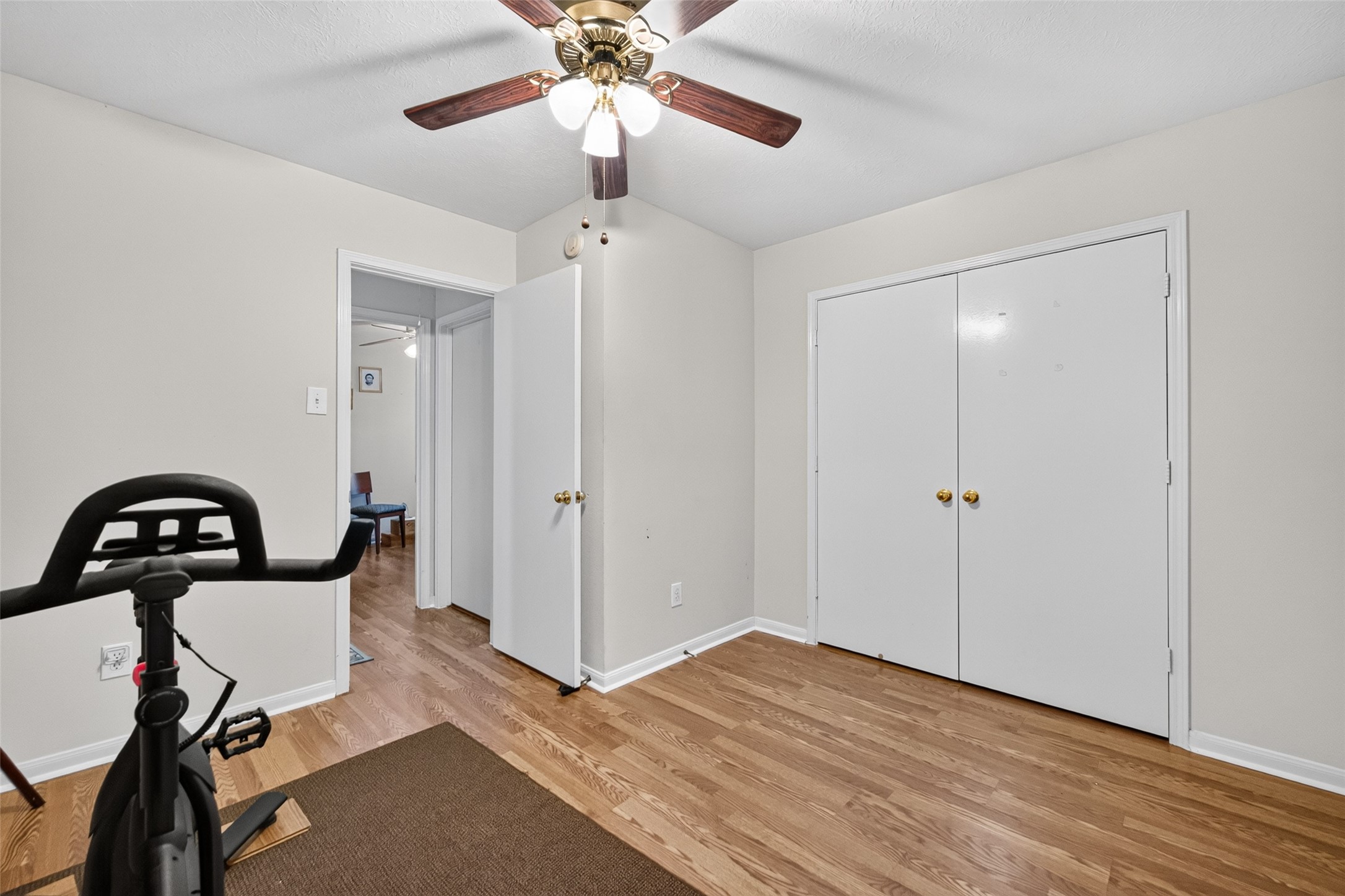 11719 Fossil Rock Lane Property Photo 15