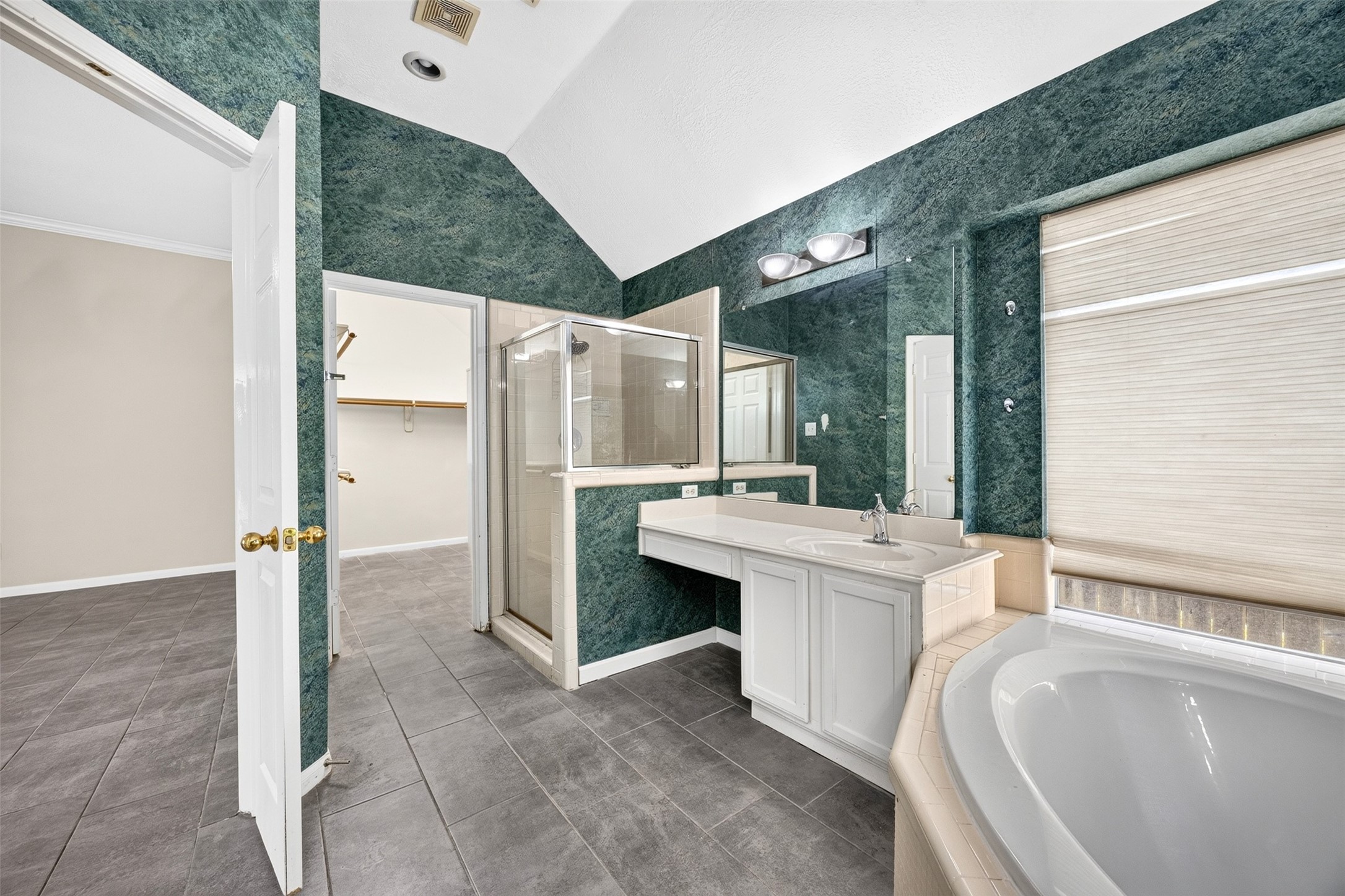 5814 Eldridge Glen Drive Property Photo 21