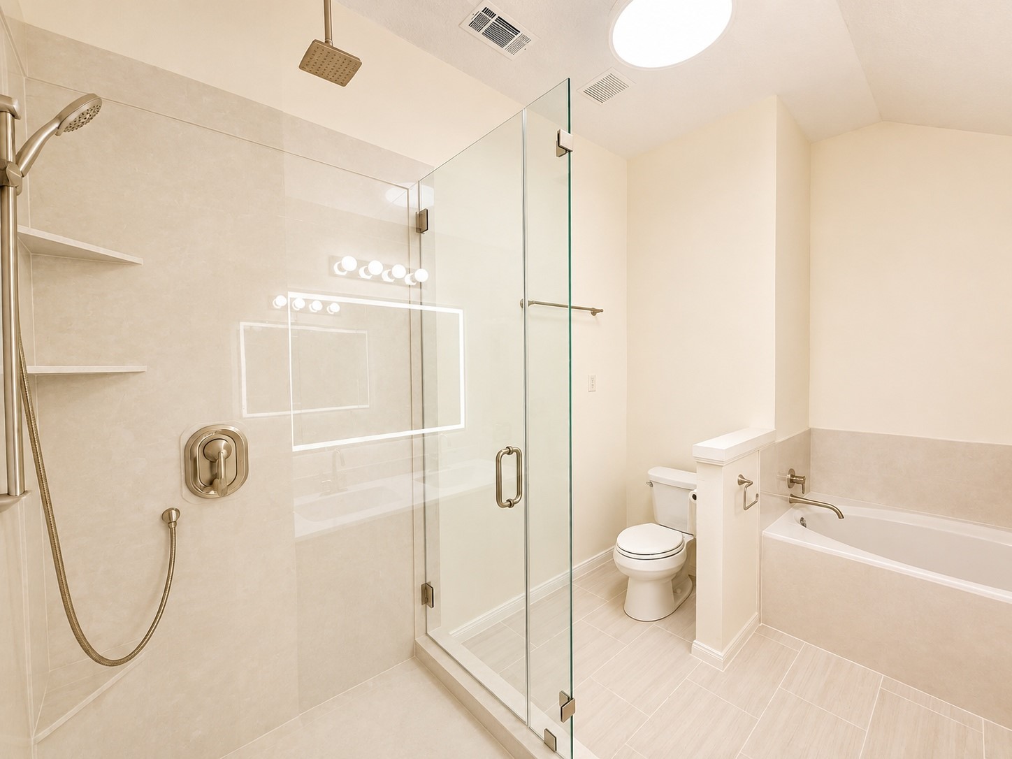 6858 Stillwater Drive Property Photo 8