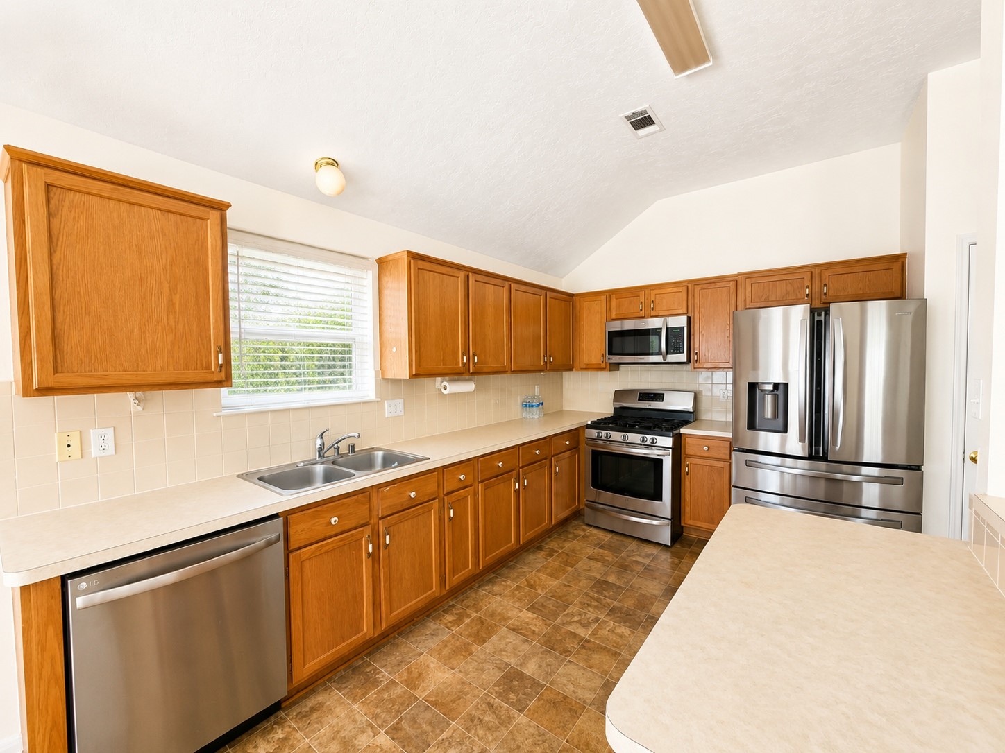 6858 Stillwater Drive Property Photo 14