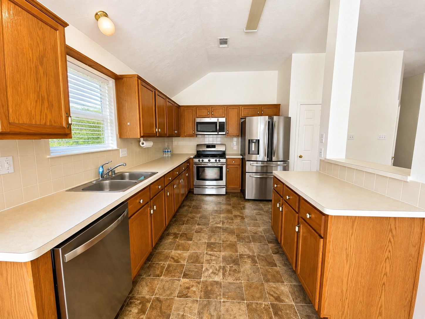 6858 Stillwater Drive Property Photo 16