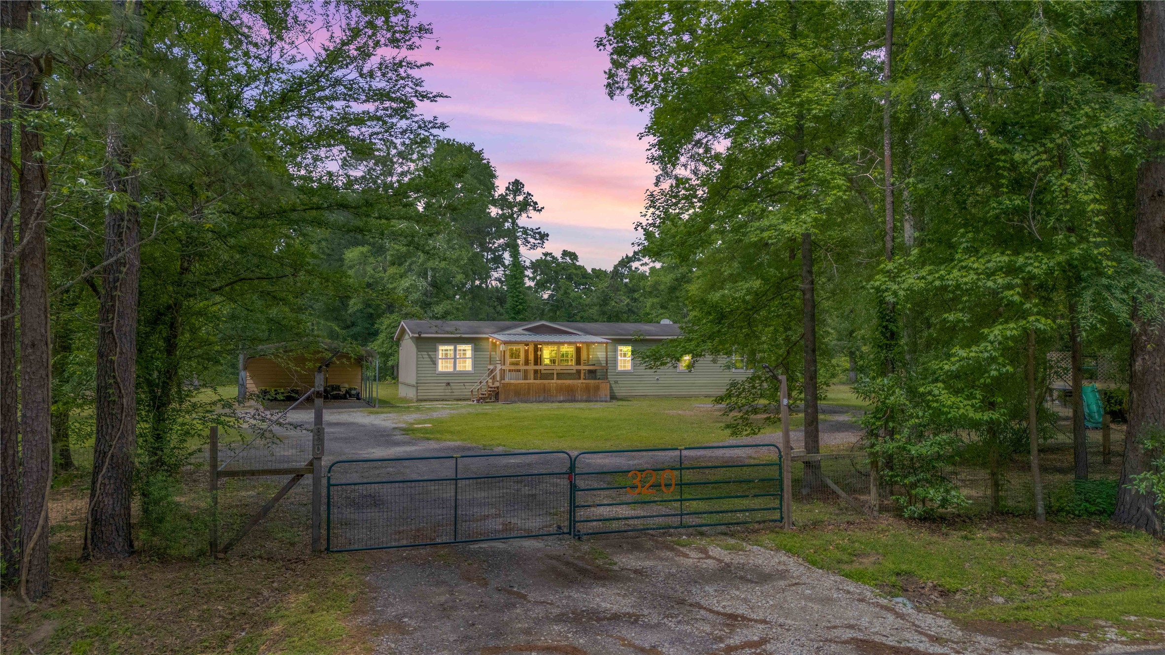 320 Wild Oak Drive Property Photo 1