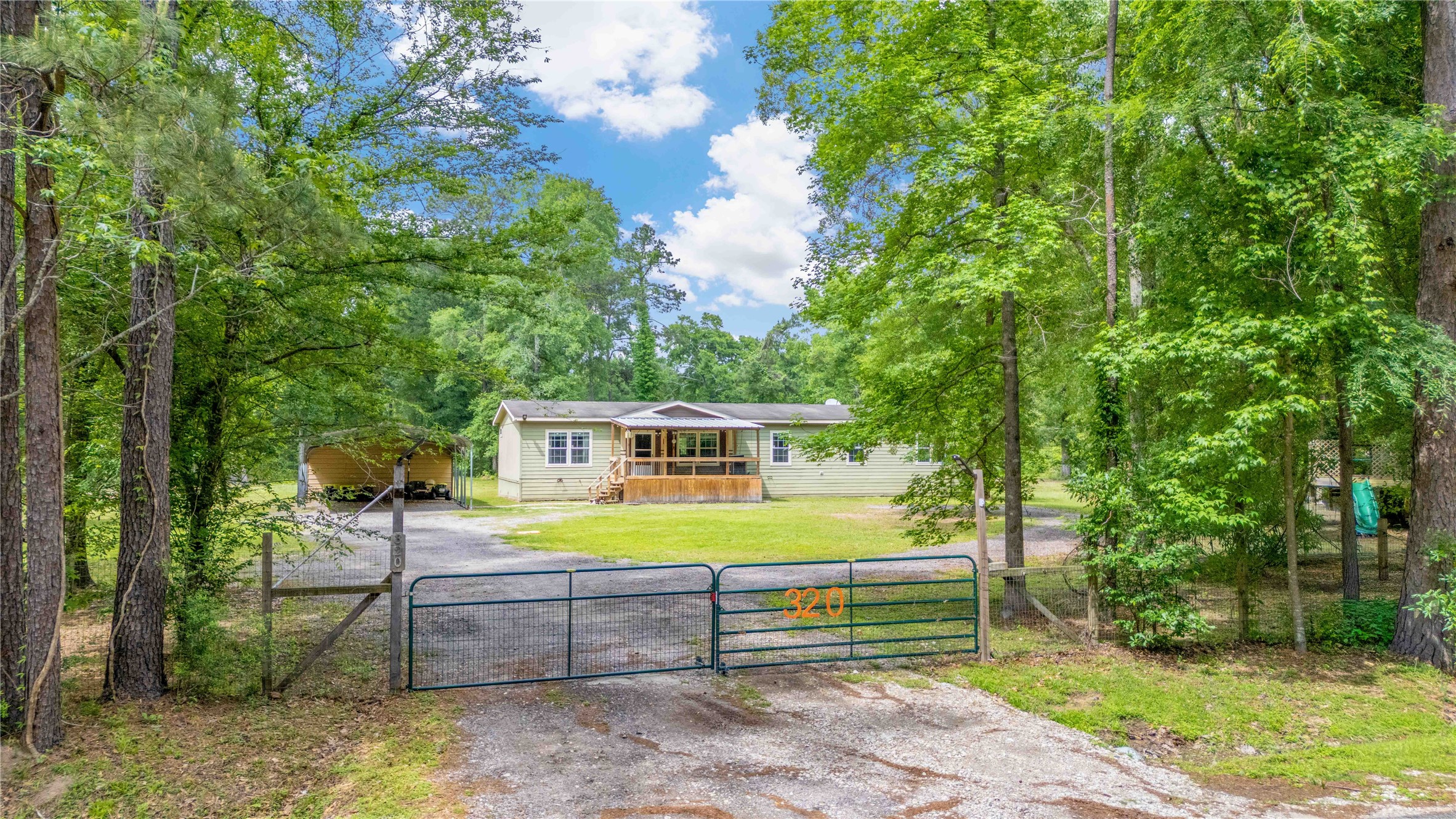 320 Wild Oak Drive Property Photo 2
