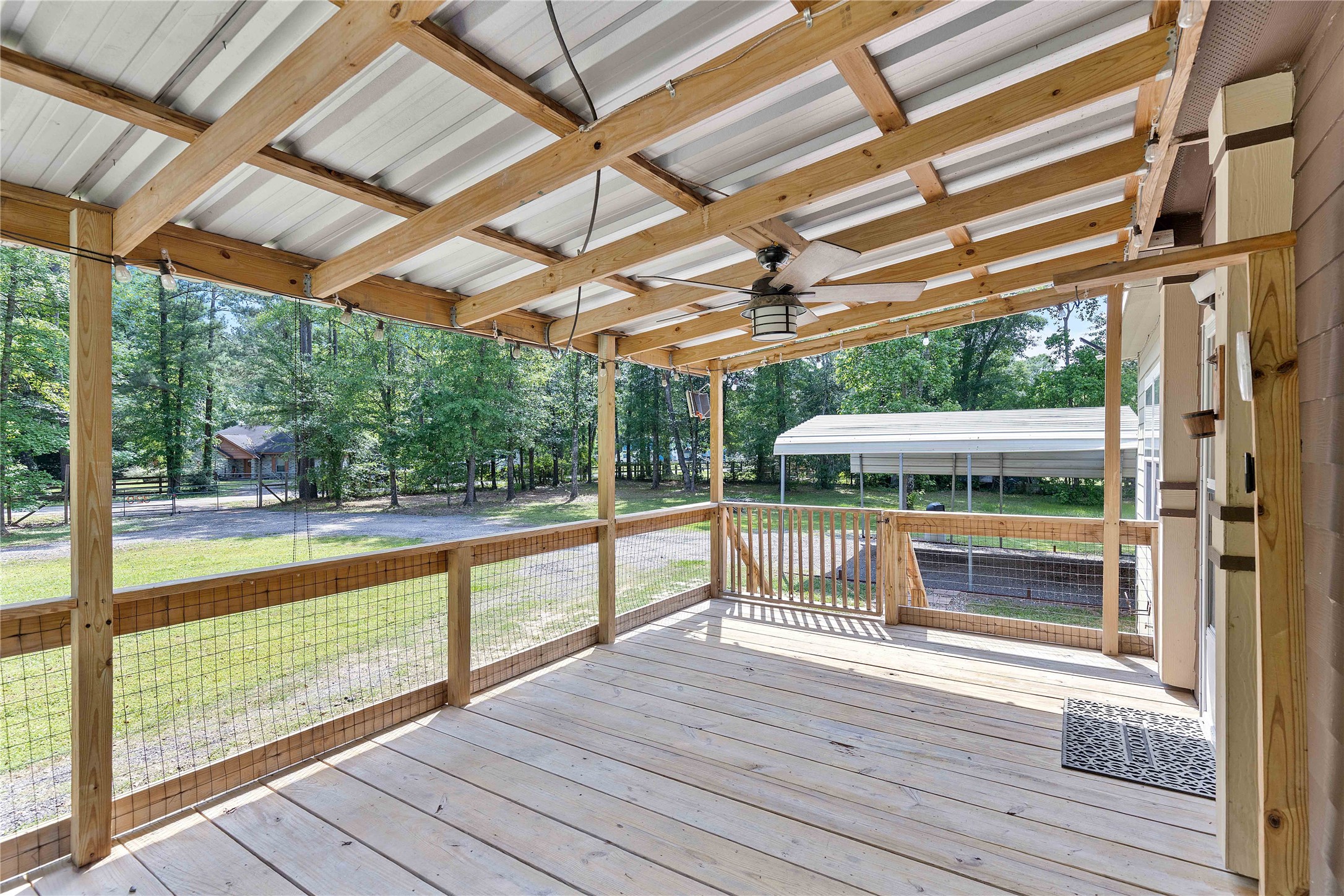 320 Wild Oak Drive Property Photo 6