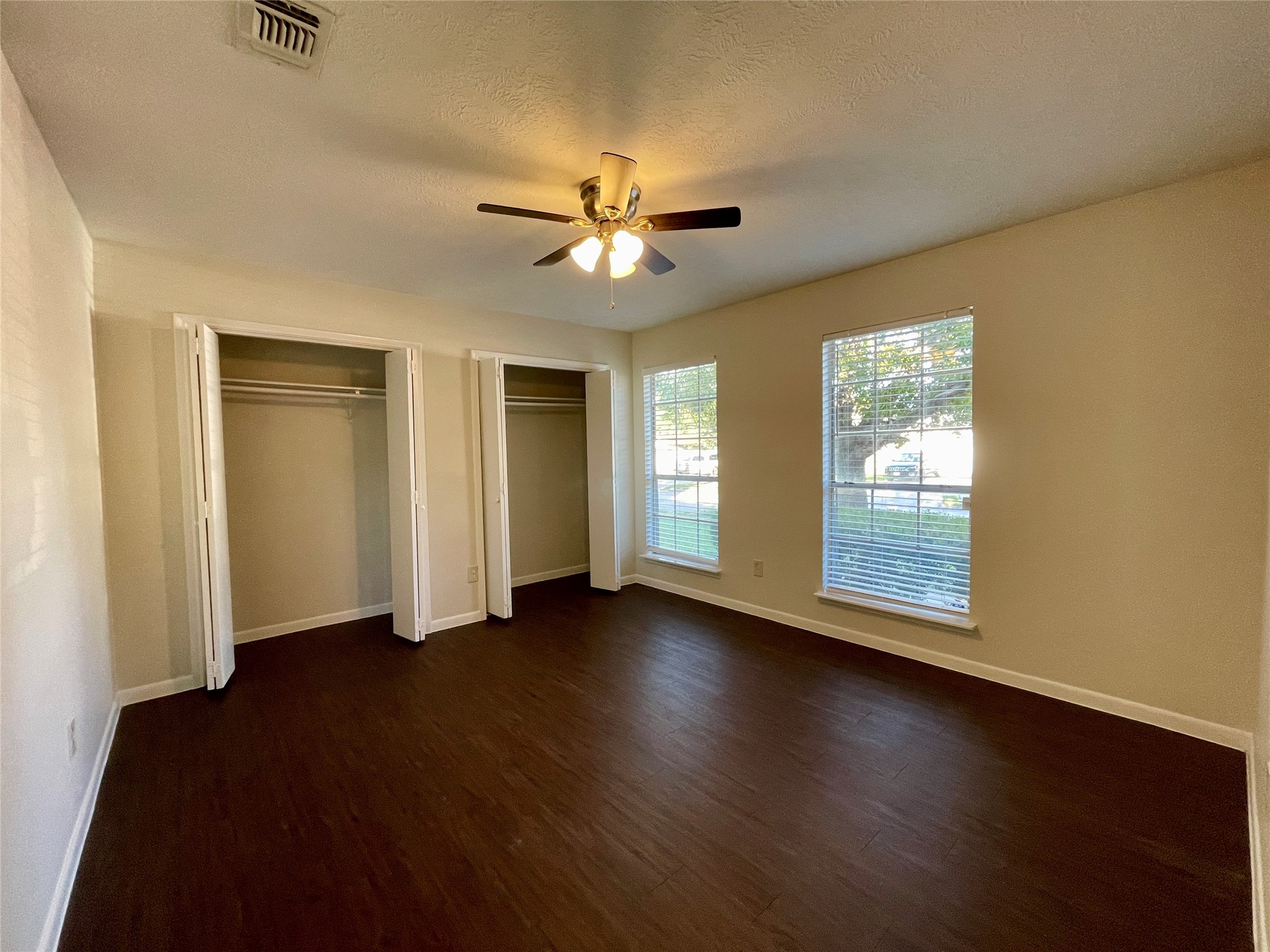 6619 Pleasant Stream Drive Property Photo 17