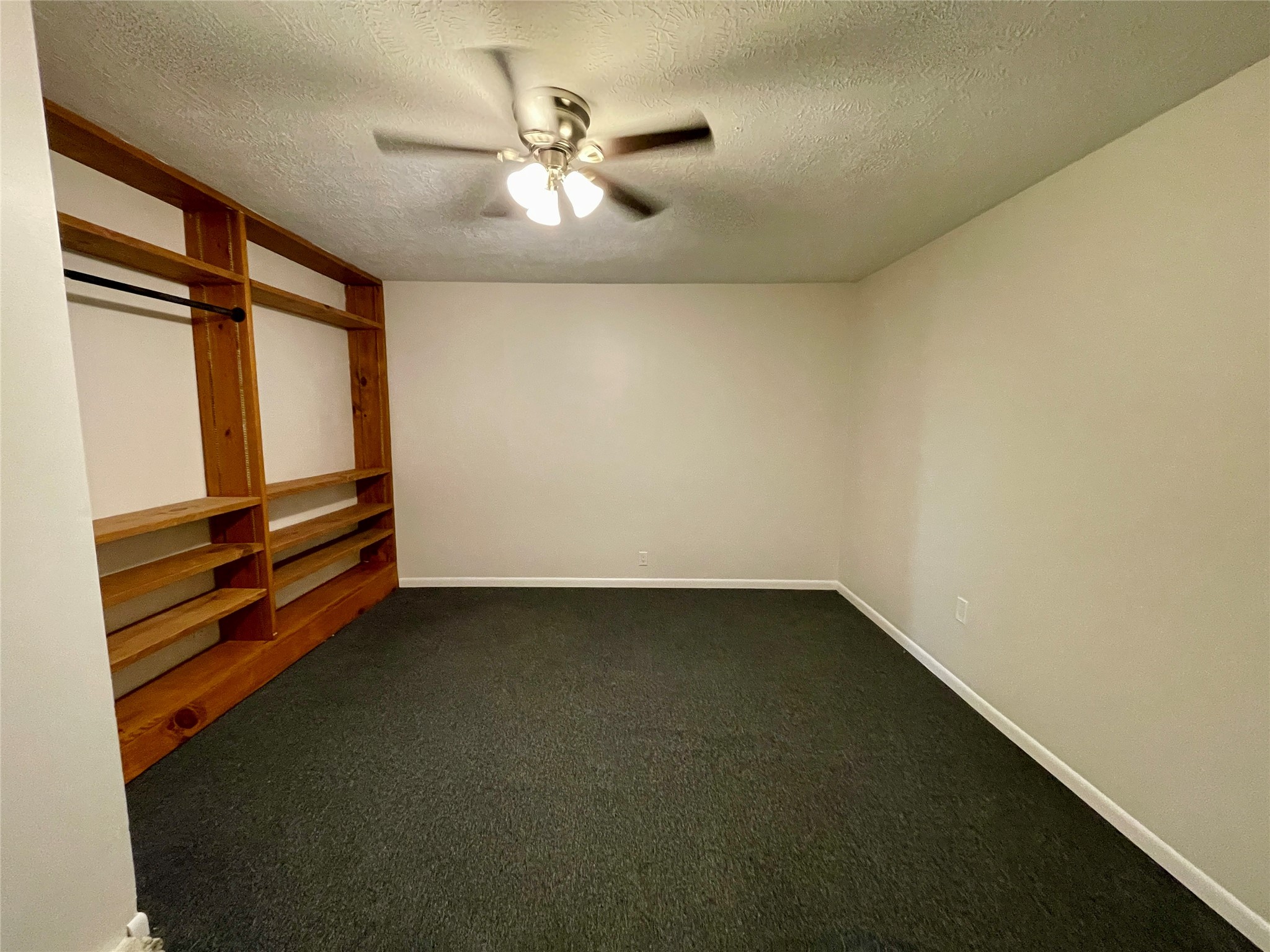 6619 Pleasant Stream Drive Property Photo 21