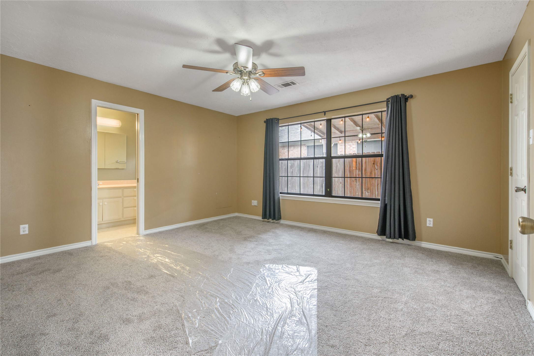2022 Wilderland Circle Property Photo 10