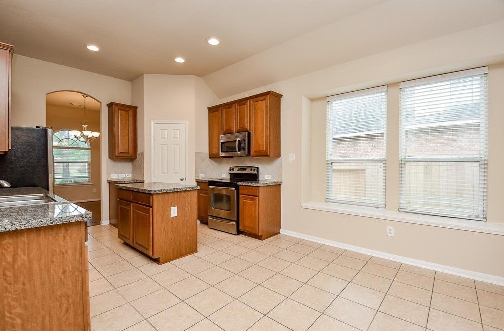 25307 Mallard Bay Lane Property Photo 6