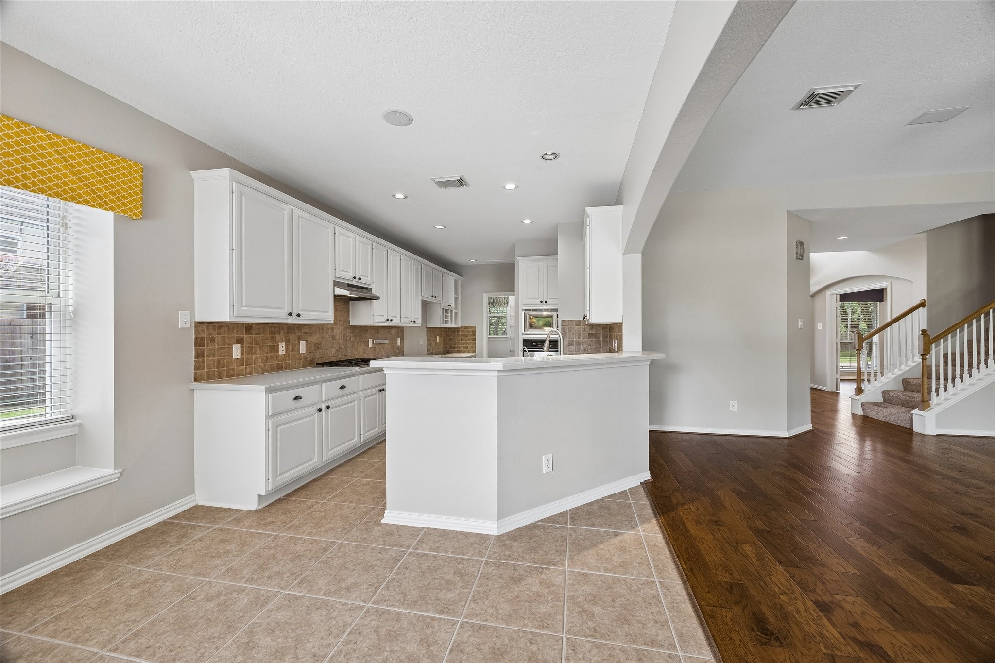 12847 Magic Falls Drive Property Photo 15