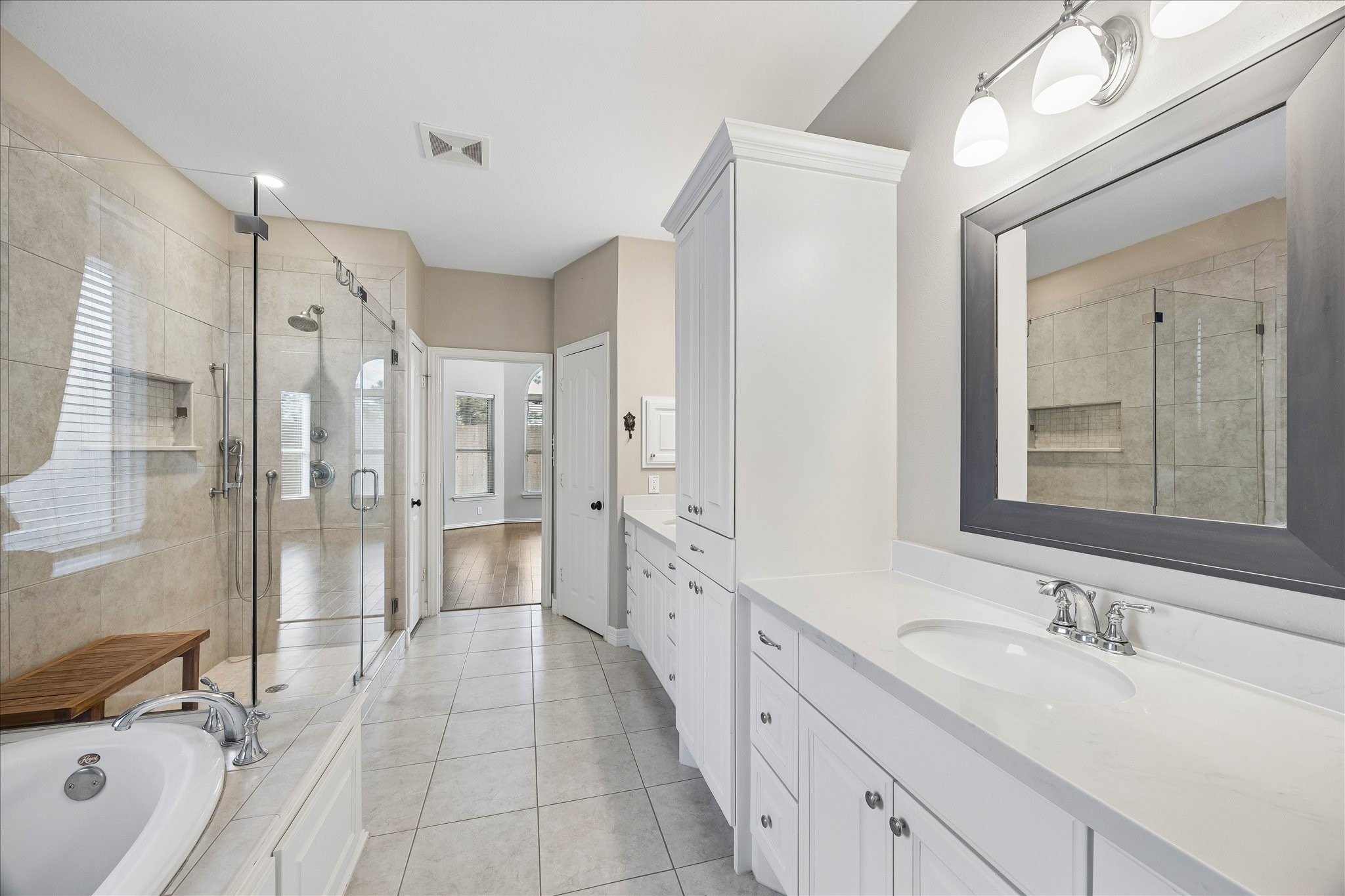 12847 Magic Falls Drive Property Photo 25