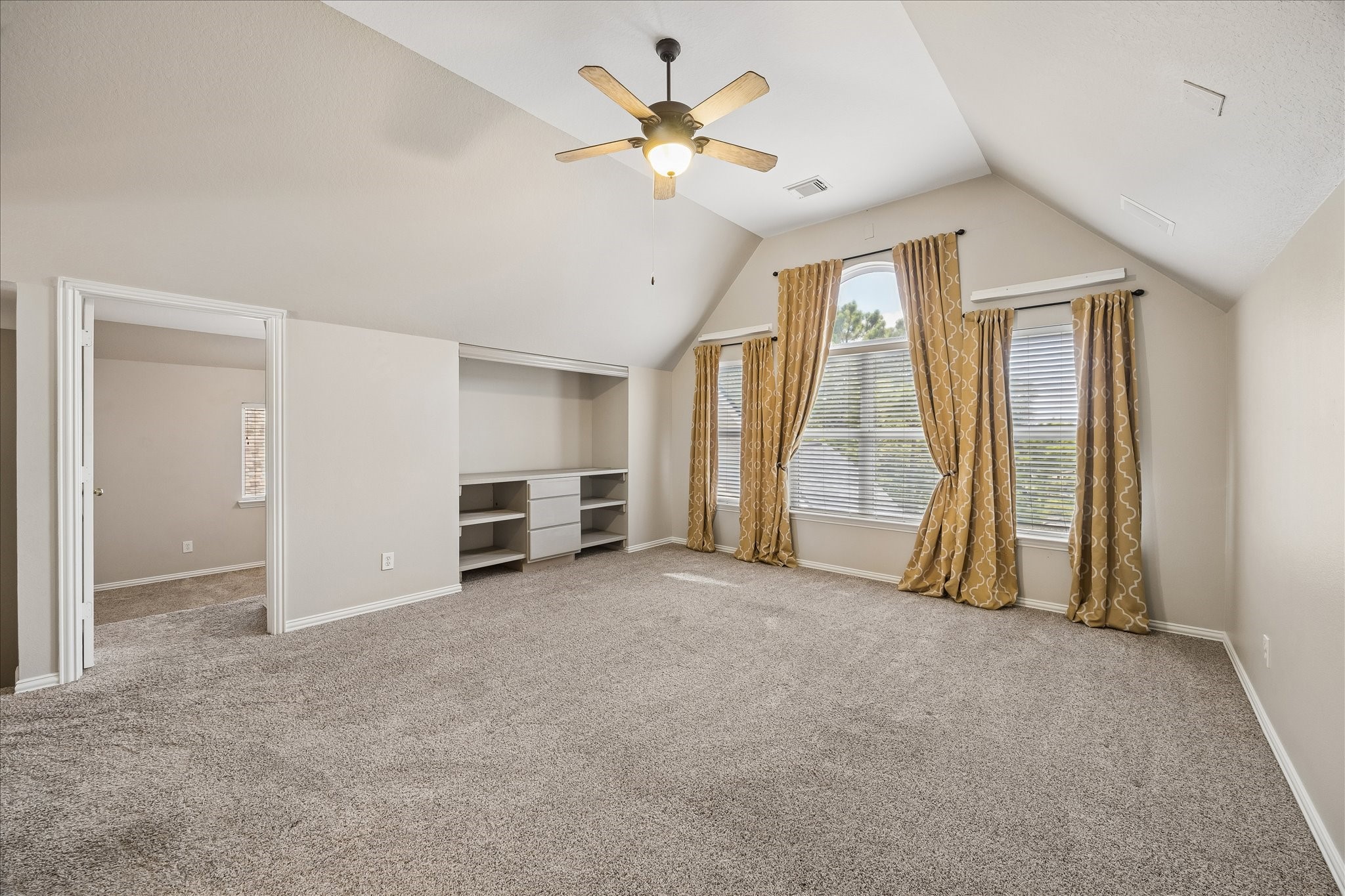 12847 Magic Falls Drive Property Photo 30