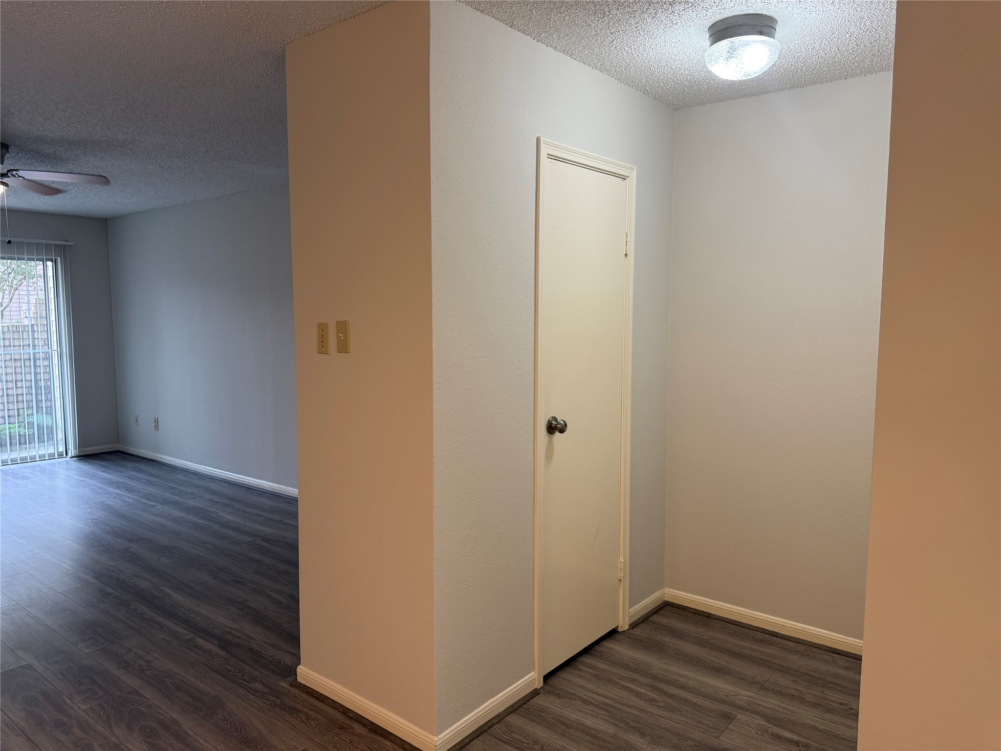 2120 El Paseo Street 2613 Property Photo 8