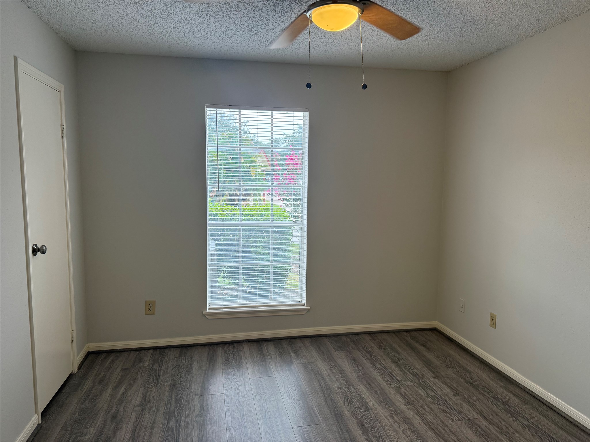 2120 El Paseo Street 2613 Property Photo 9