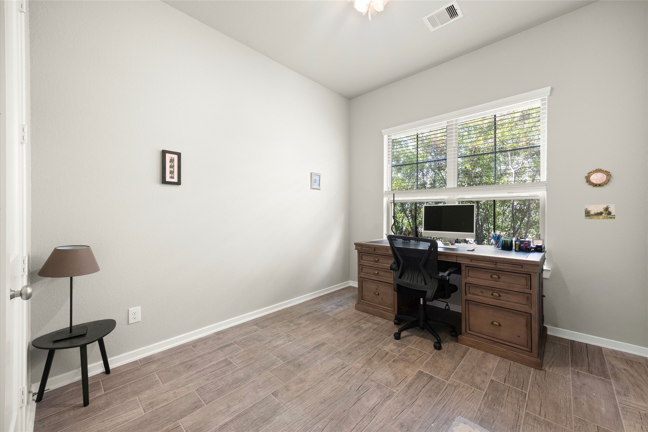 10722 Hidden Rock Drive Property Photo 14