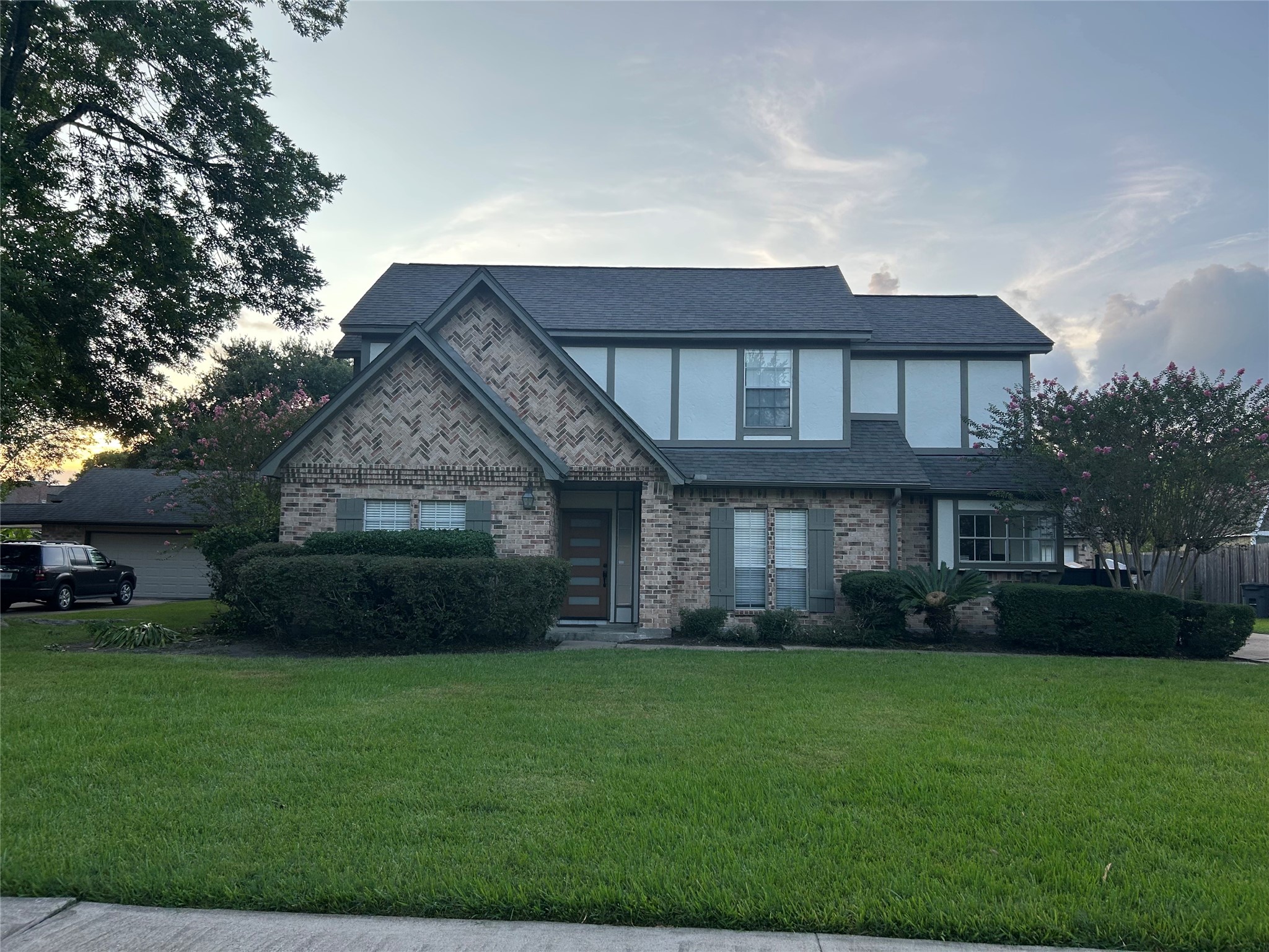 1013 Londonderry Avenue Property Photo 2