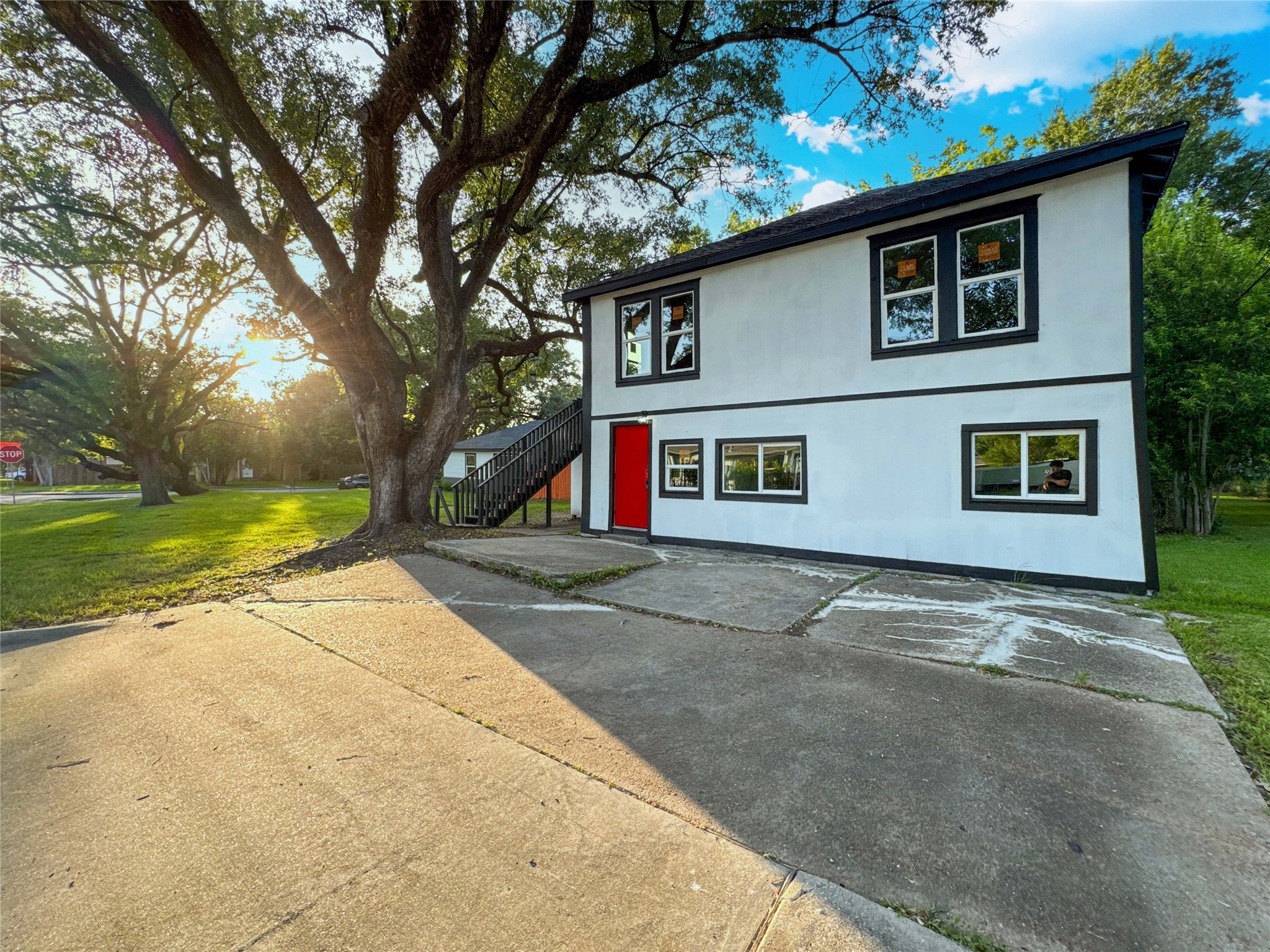 705 Texas Avenue B Property Photo 1