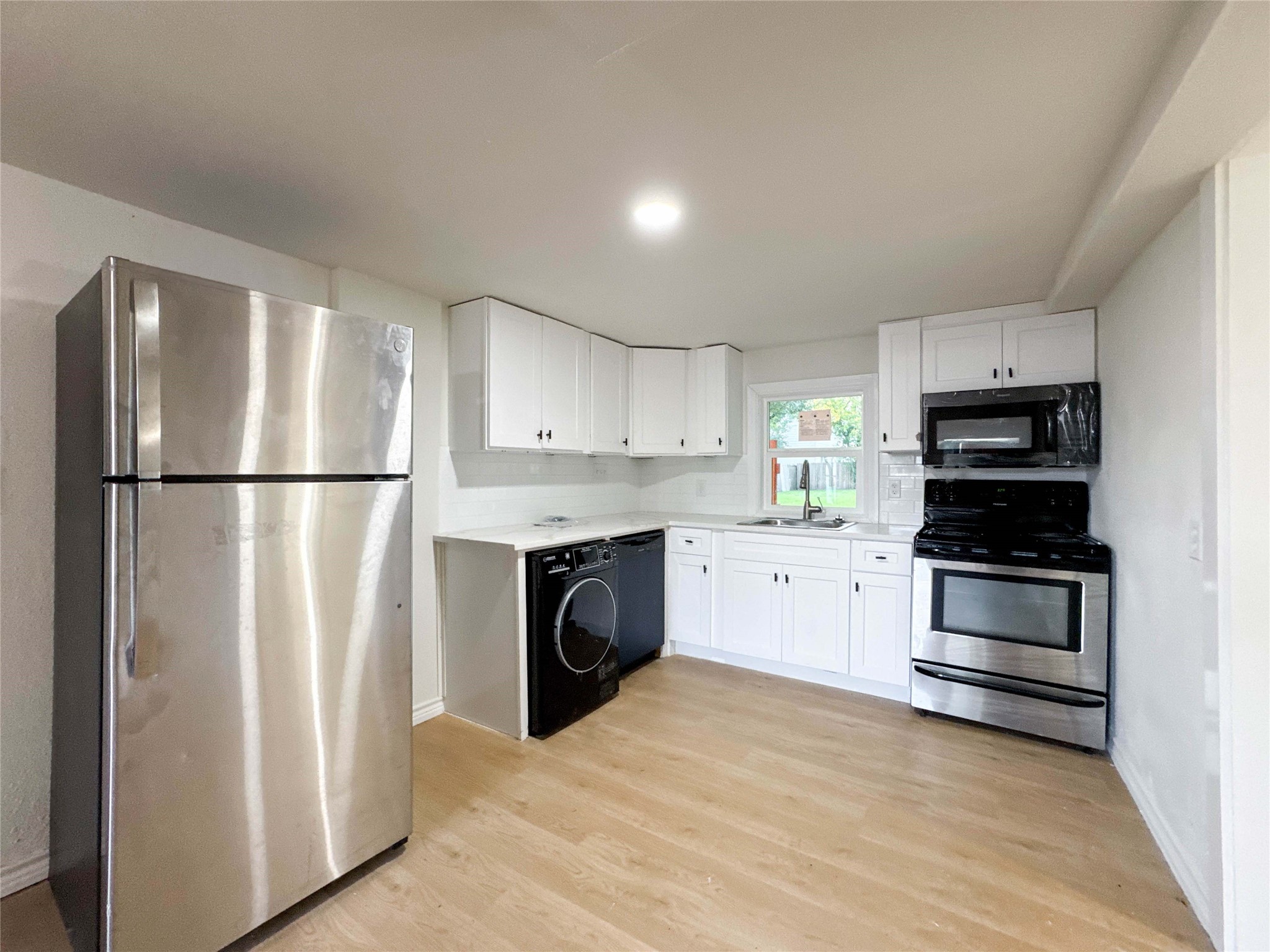 705 Texas Avenue B Property Photo 5