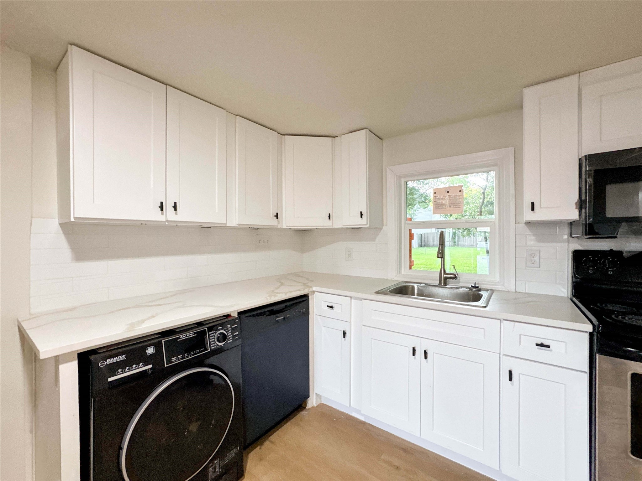 705 Texas Avenue B Property Photo 6