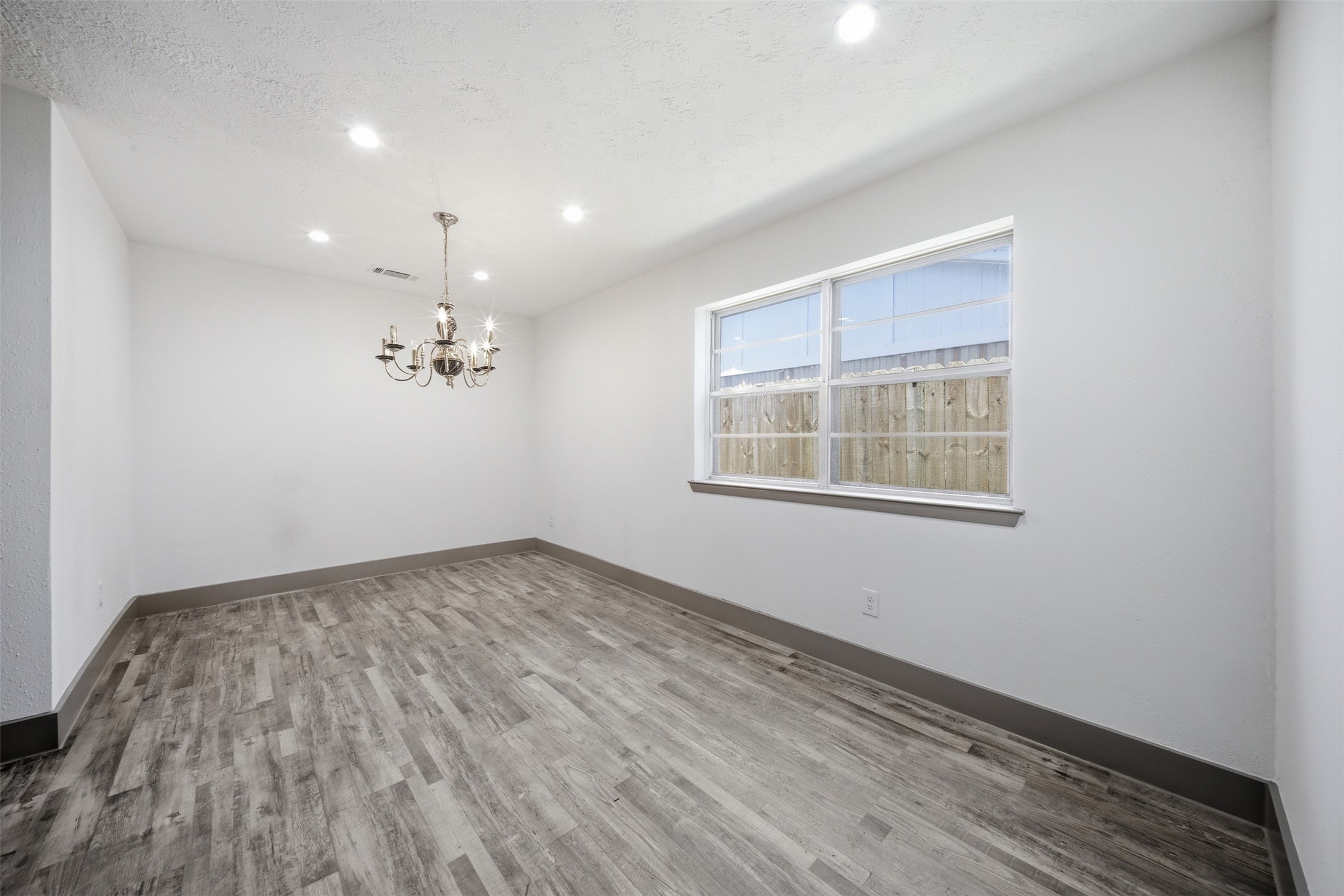 10431 Long River Drive Property Photo 19