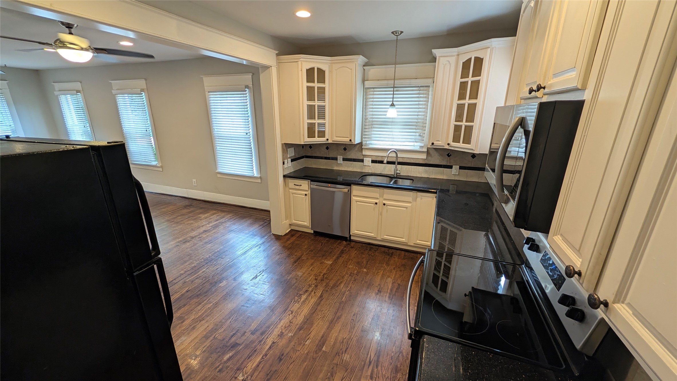 520 Sul Ross Street Property Photo 6