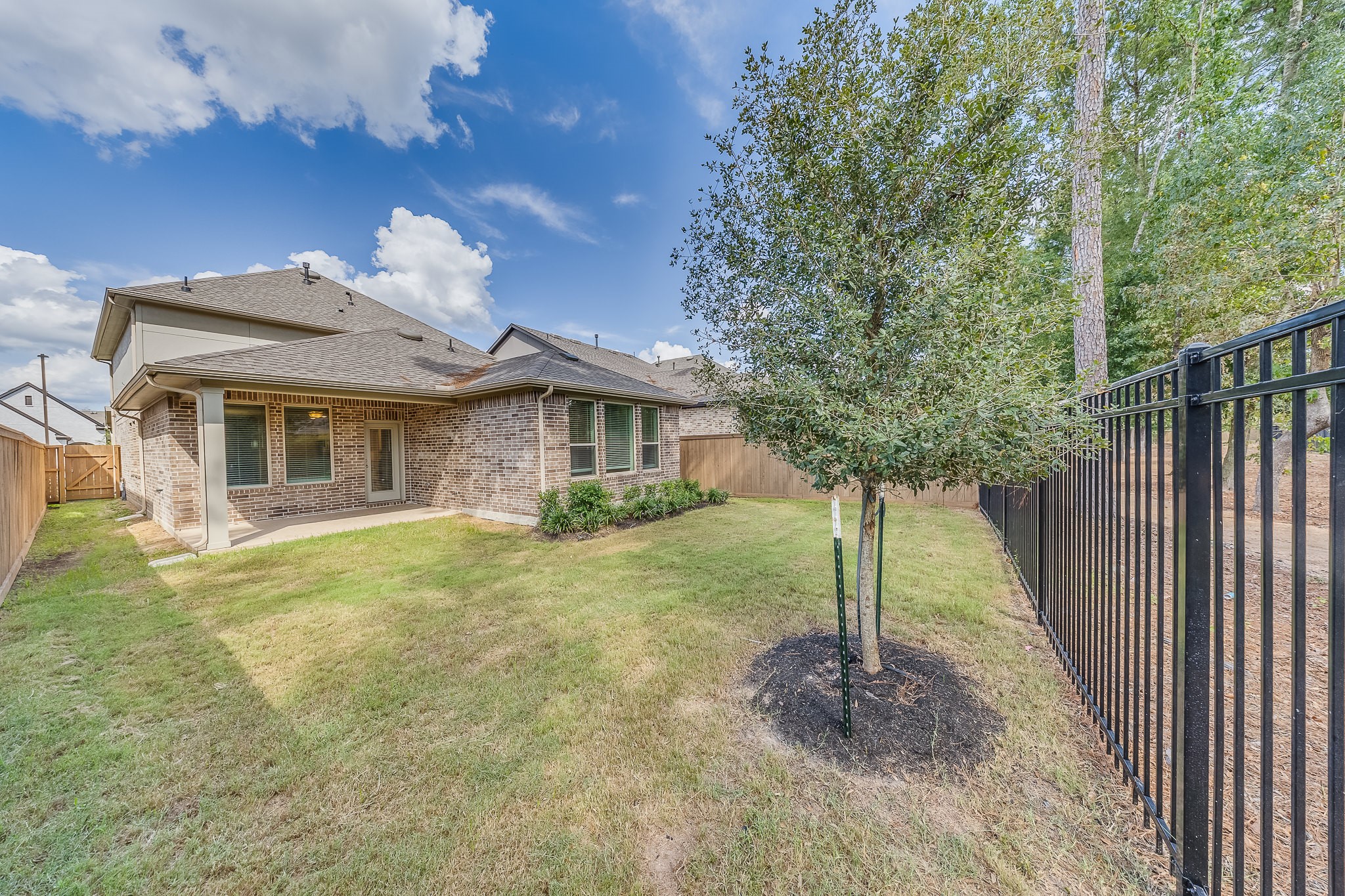 7426 Cattail Falls Lane Property Photo 29
