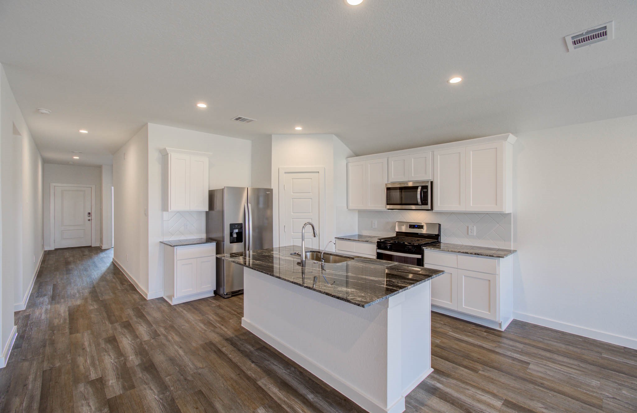 8922 Colicroot Drive Property Photo 12