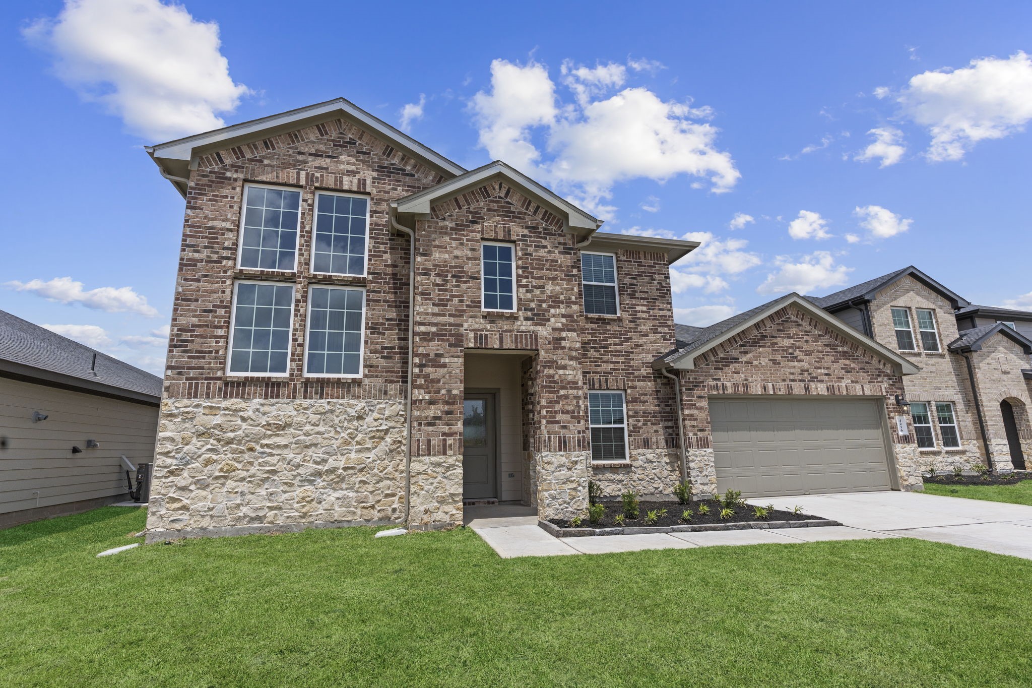4716 Rosemary Creek Drive Property Photo 1