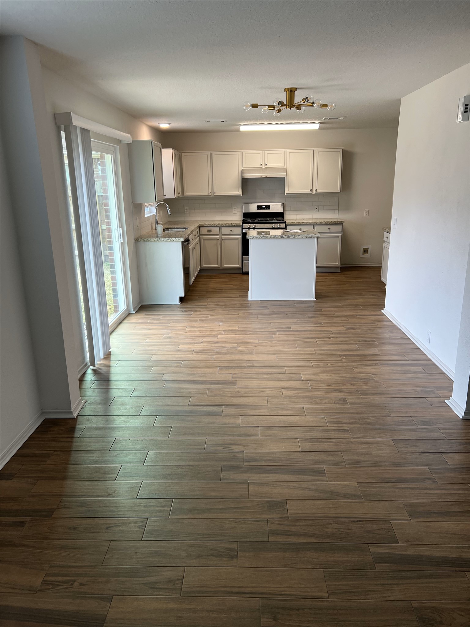 4918 Cloudhaven Court Property Photo 10