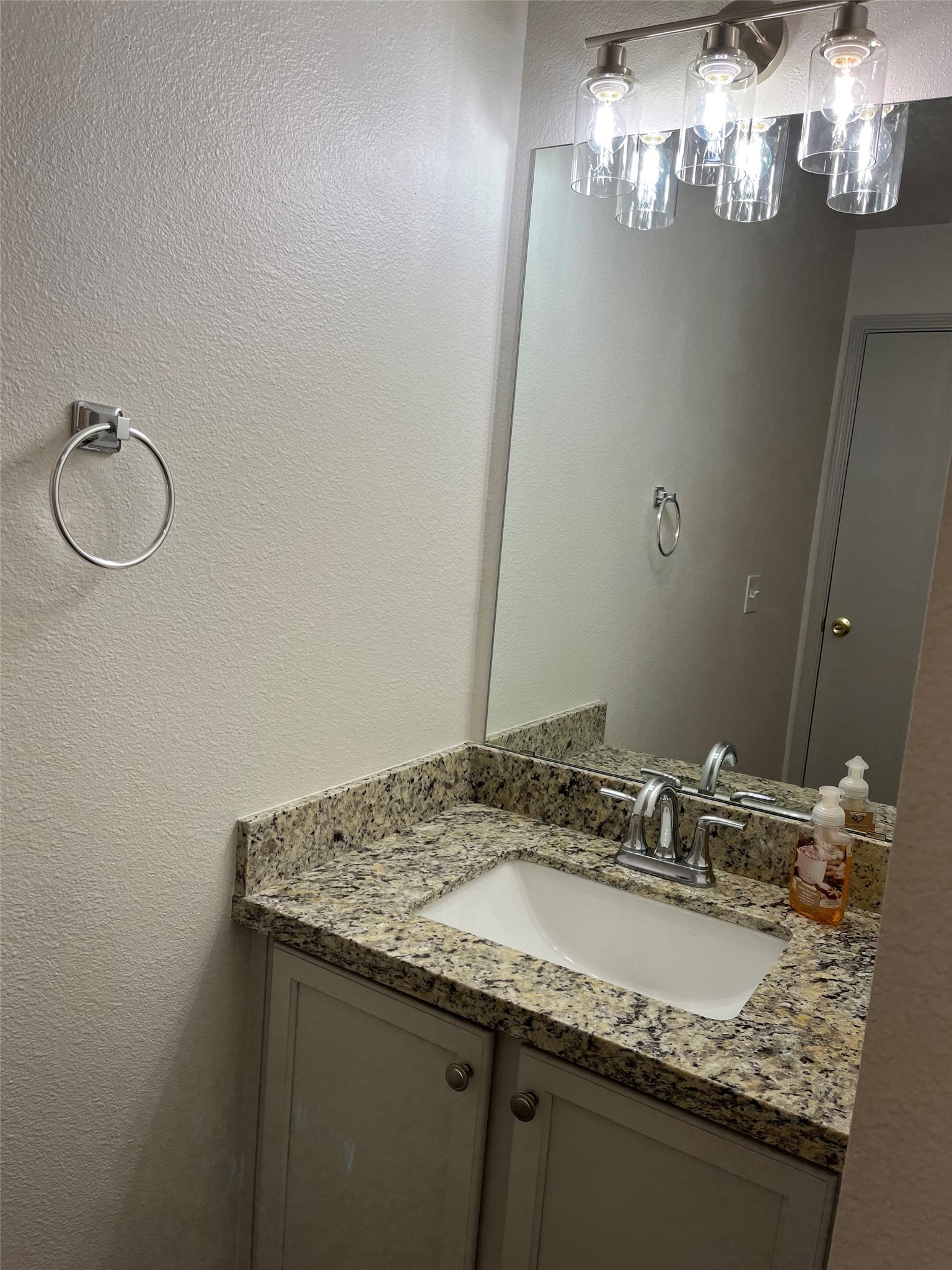 4918 Cloudhaven Court Property Photo 17