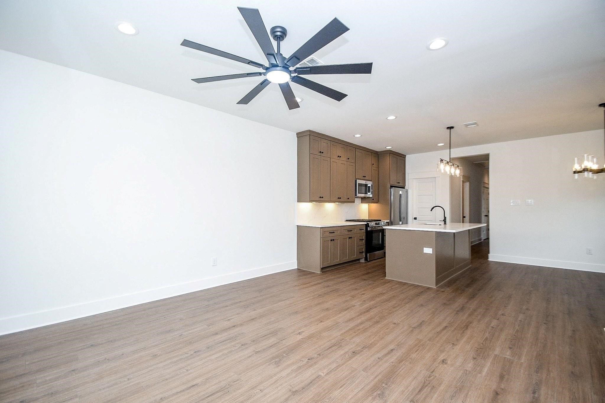 4101 Victoria Avenue B Property Photo 10
