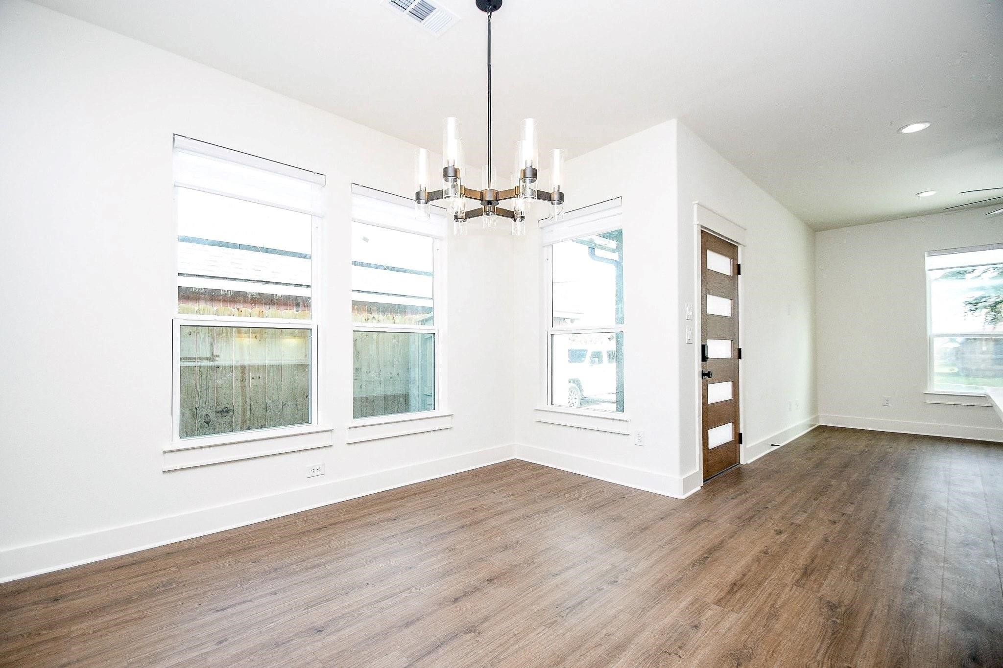 4101 Victoria Avenue B Property Photo 16