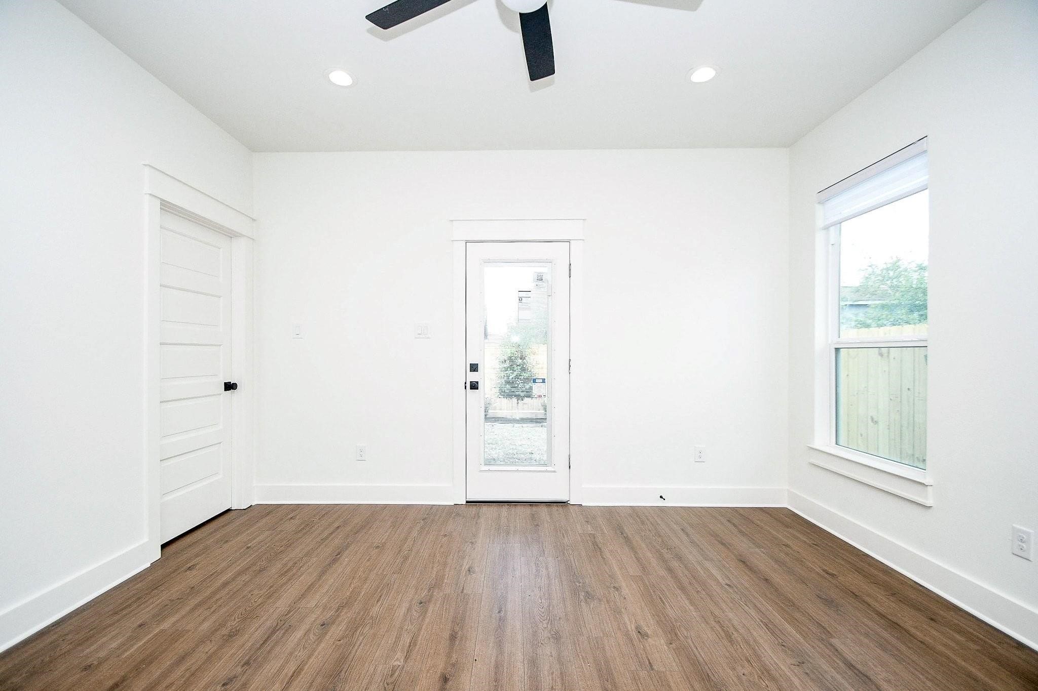 4101 Victoria Avenue B Property Photo 27