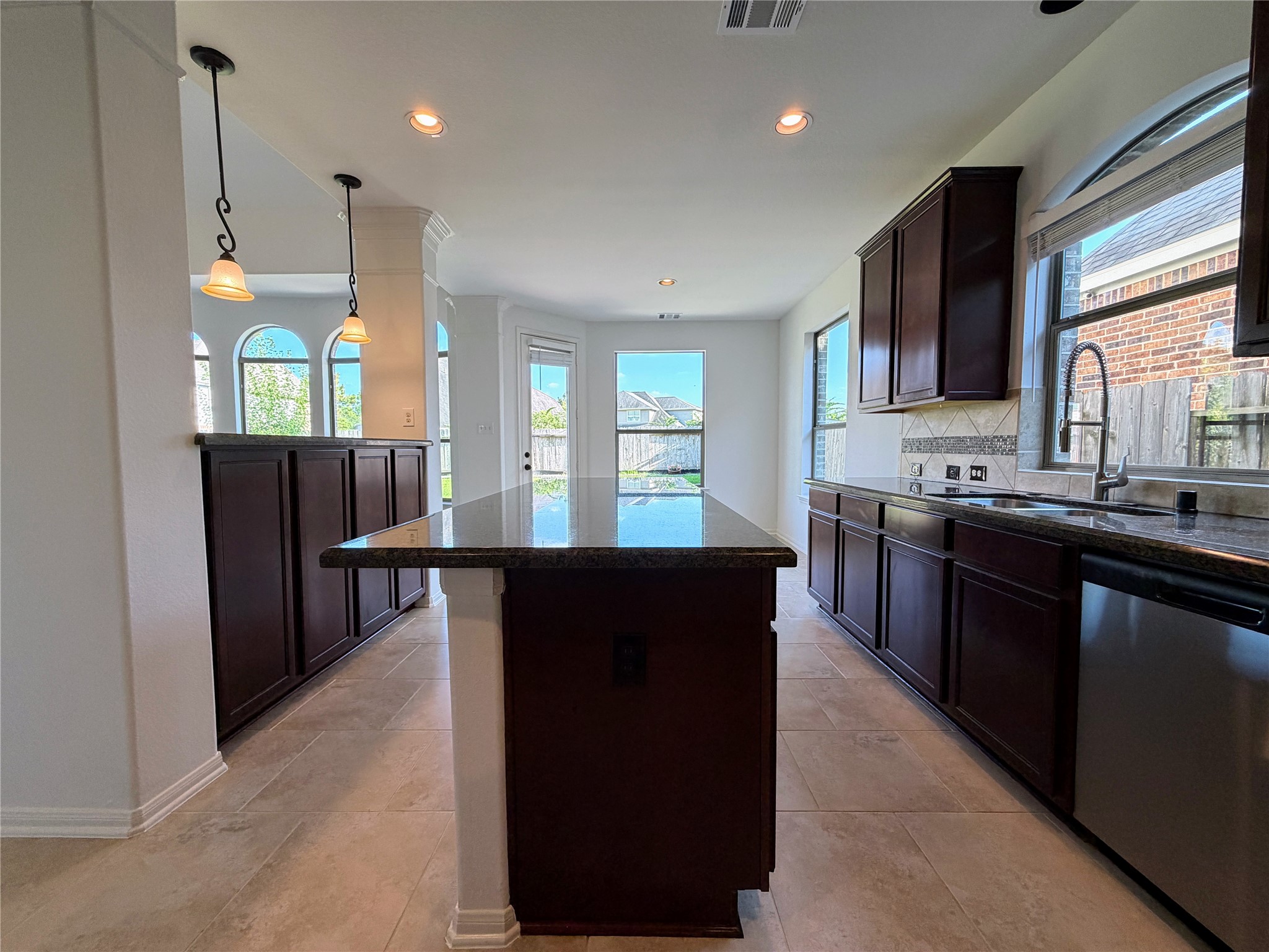 21139 Barrett Creek Lane Property Photo 13
