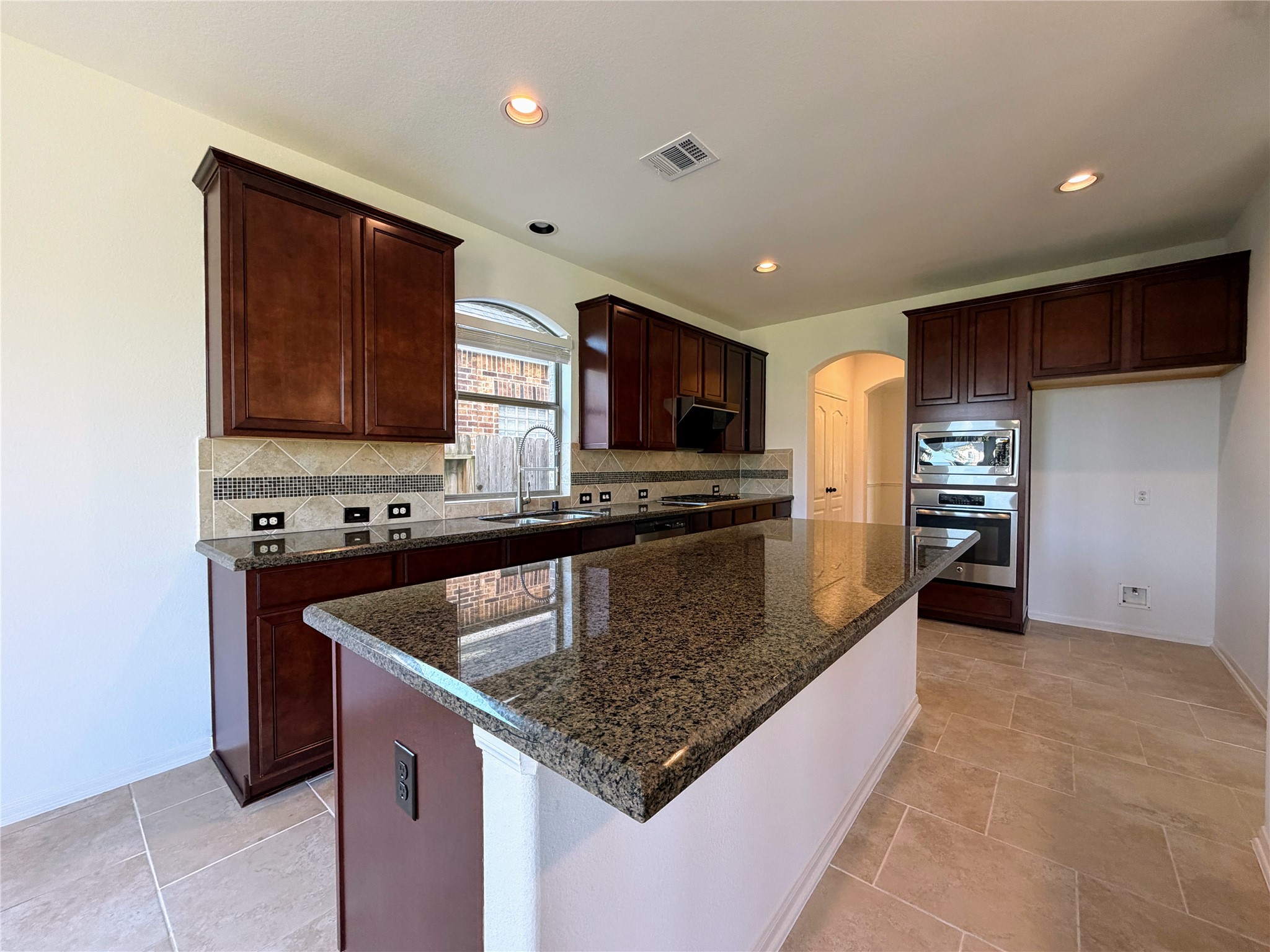 21139 Barrett Creek Lane Property Photo 30