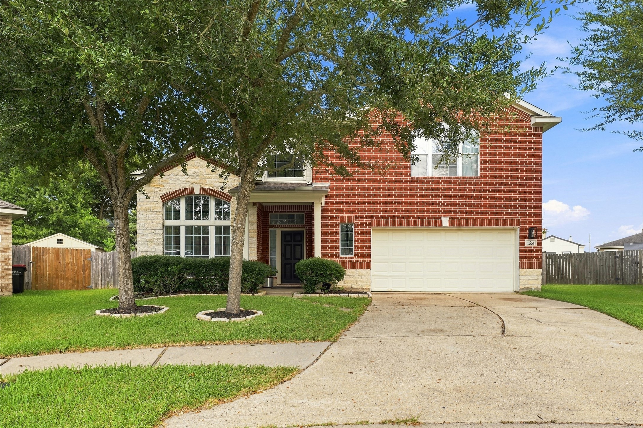 3003 Rancher Hollow Court Property Photo 1